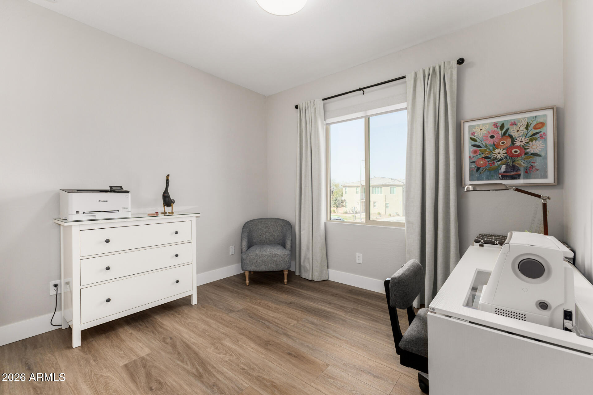 675 E GINKO Avenue 201