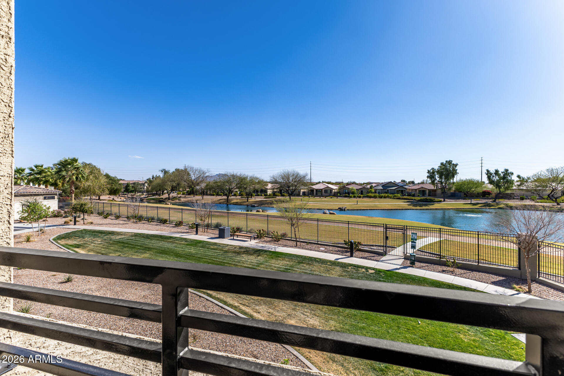 675 E GINKO Avenue 201