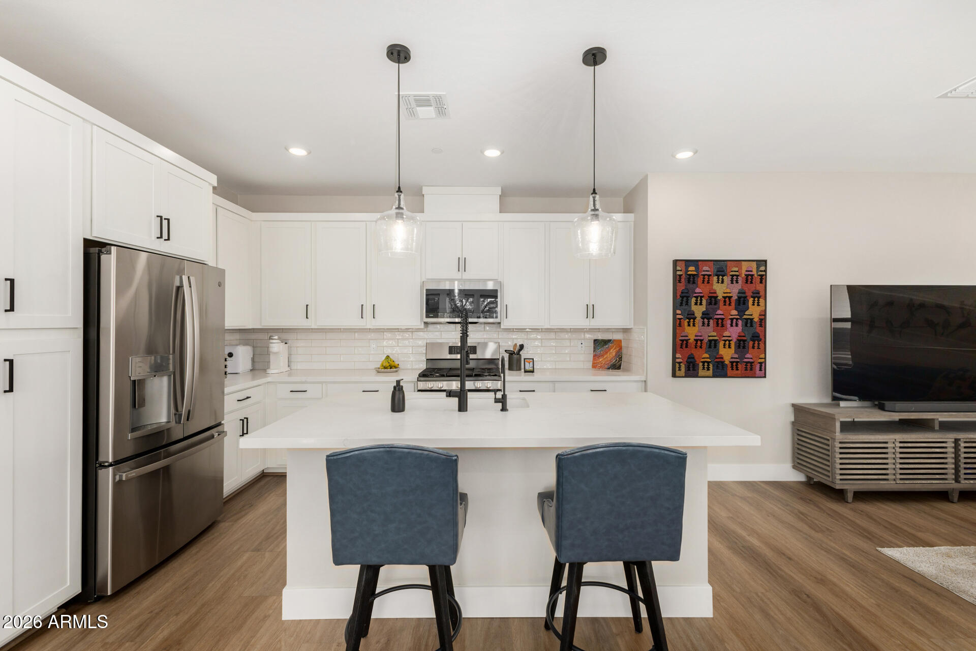 675 E GINKO Avenue 201