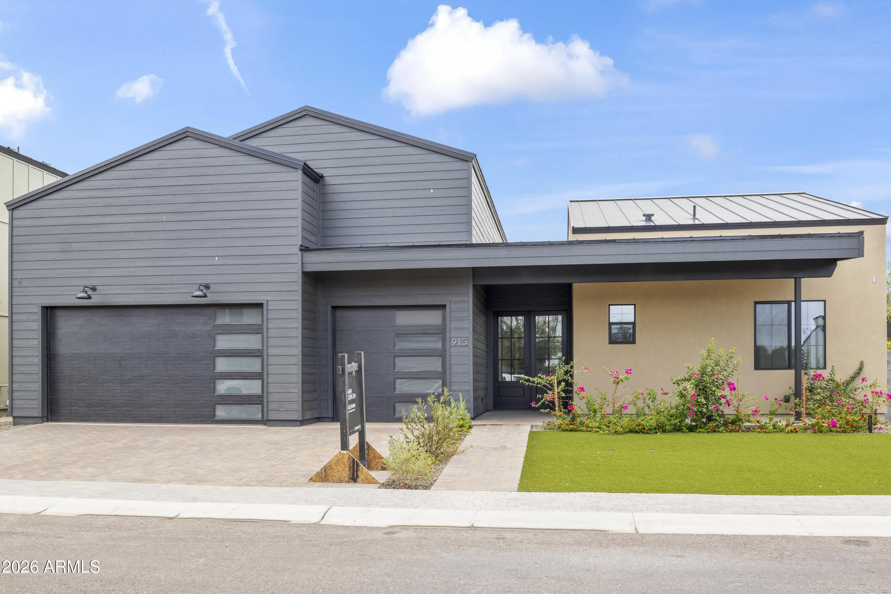 915 W ARDMORE Road 11