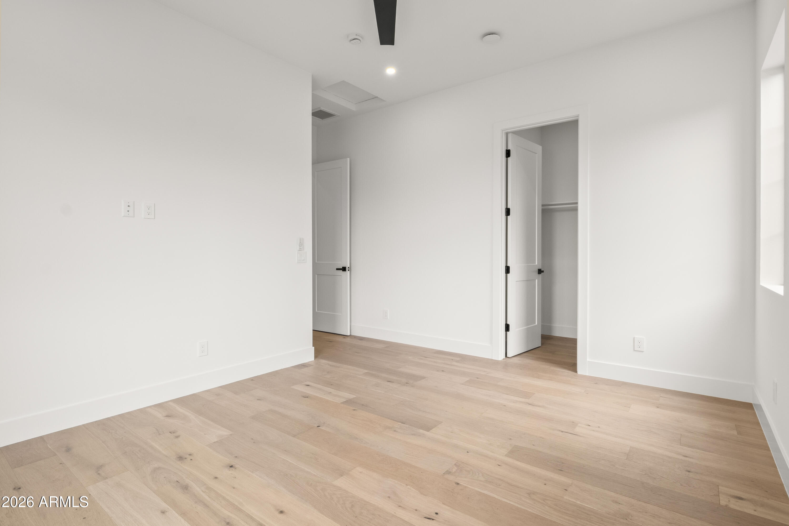 915 W ARDMORE Road 11