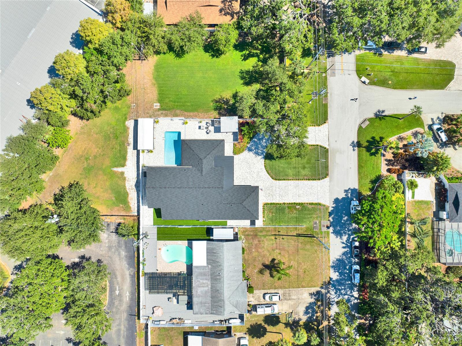 8101 38TH AVE N
