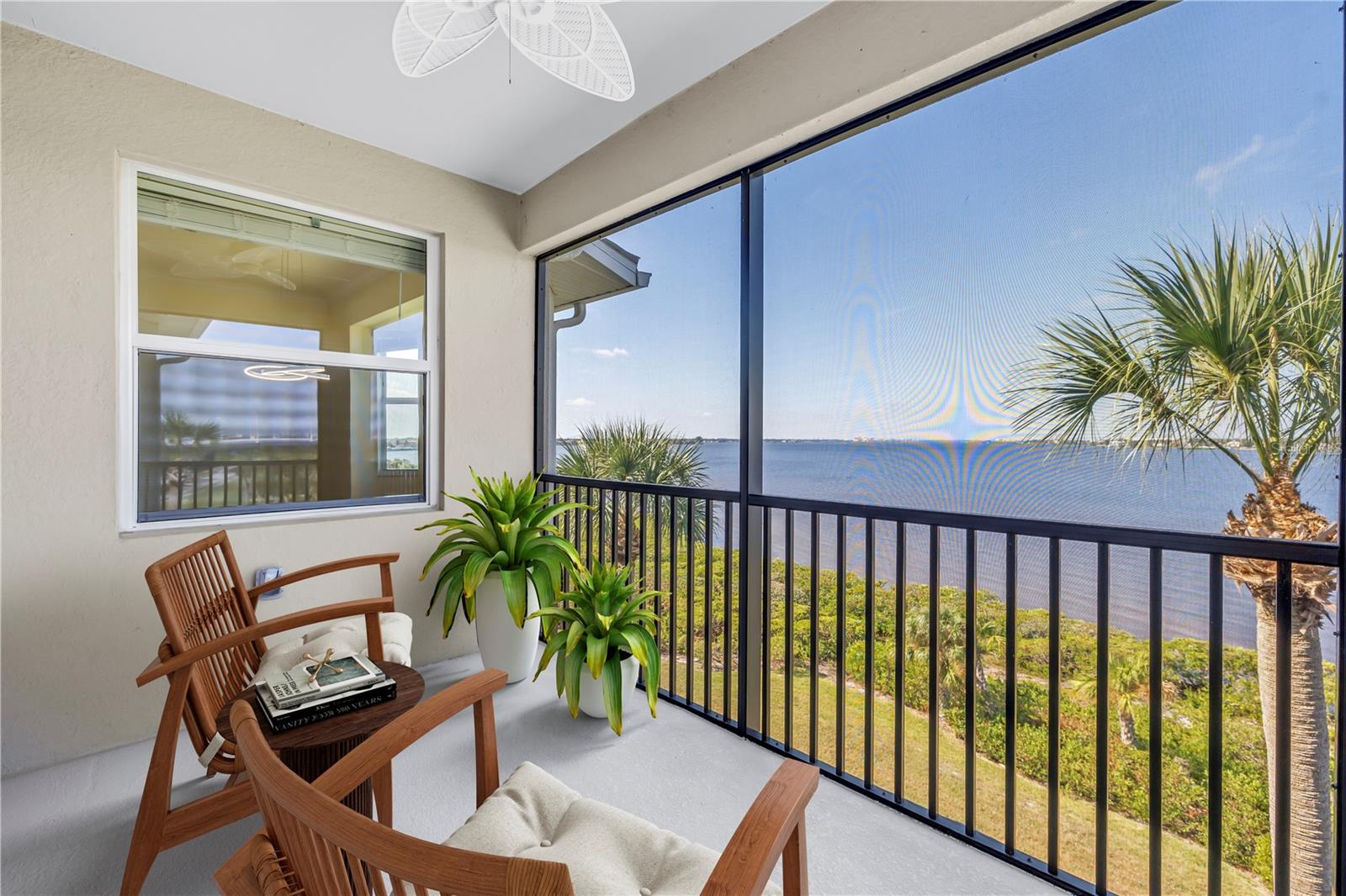 1030 TIDEWATER SHORES LOOP #405