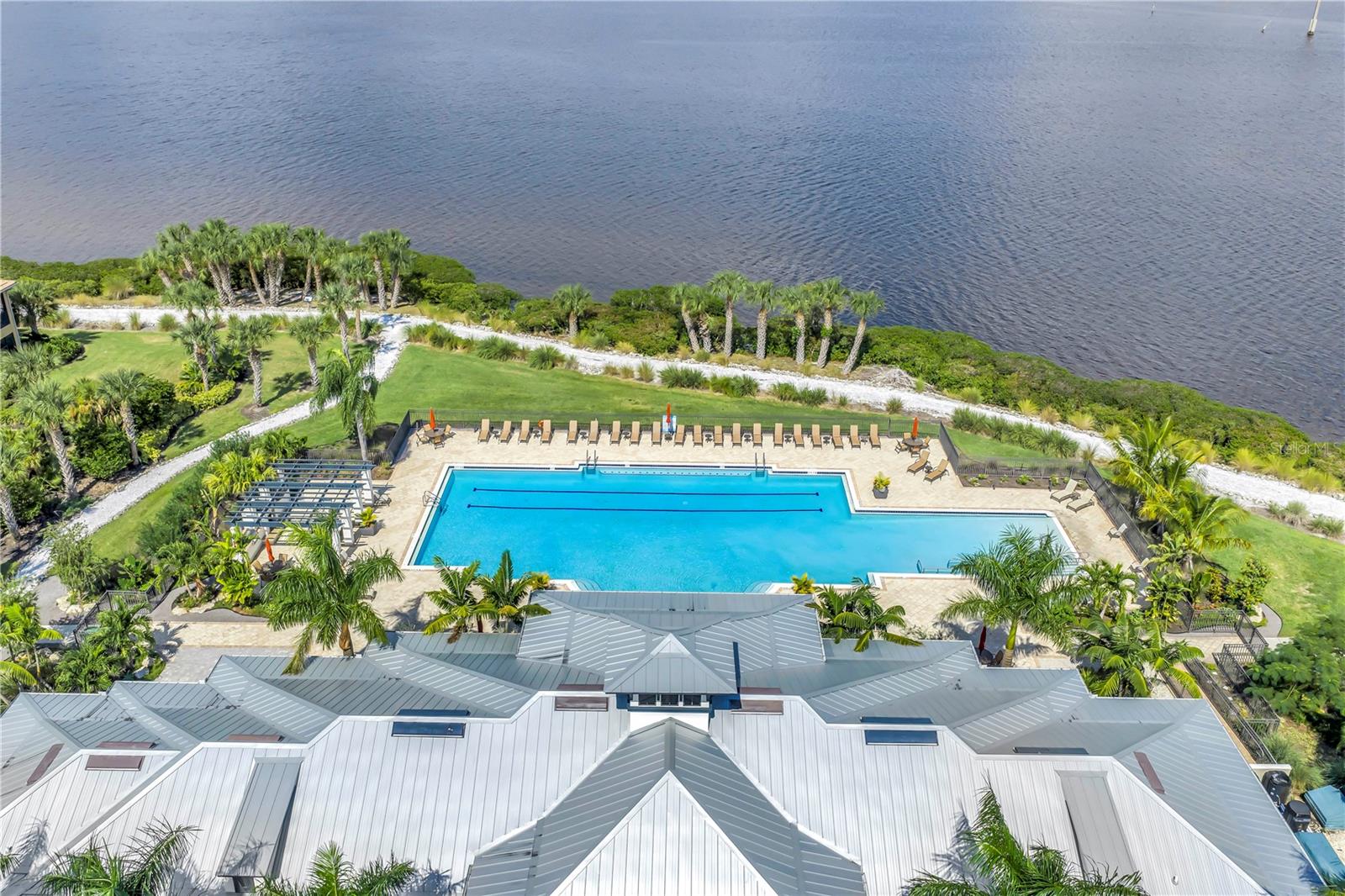 1030 TIDEWATER SHORES LOOP #406