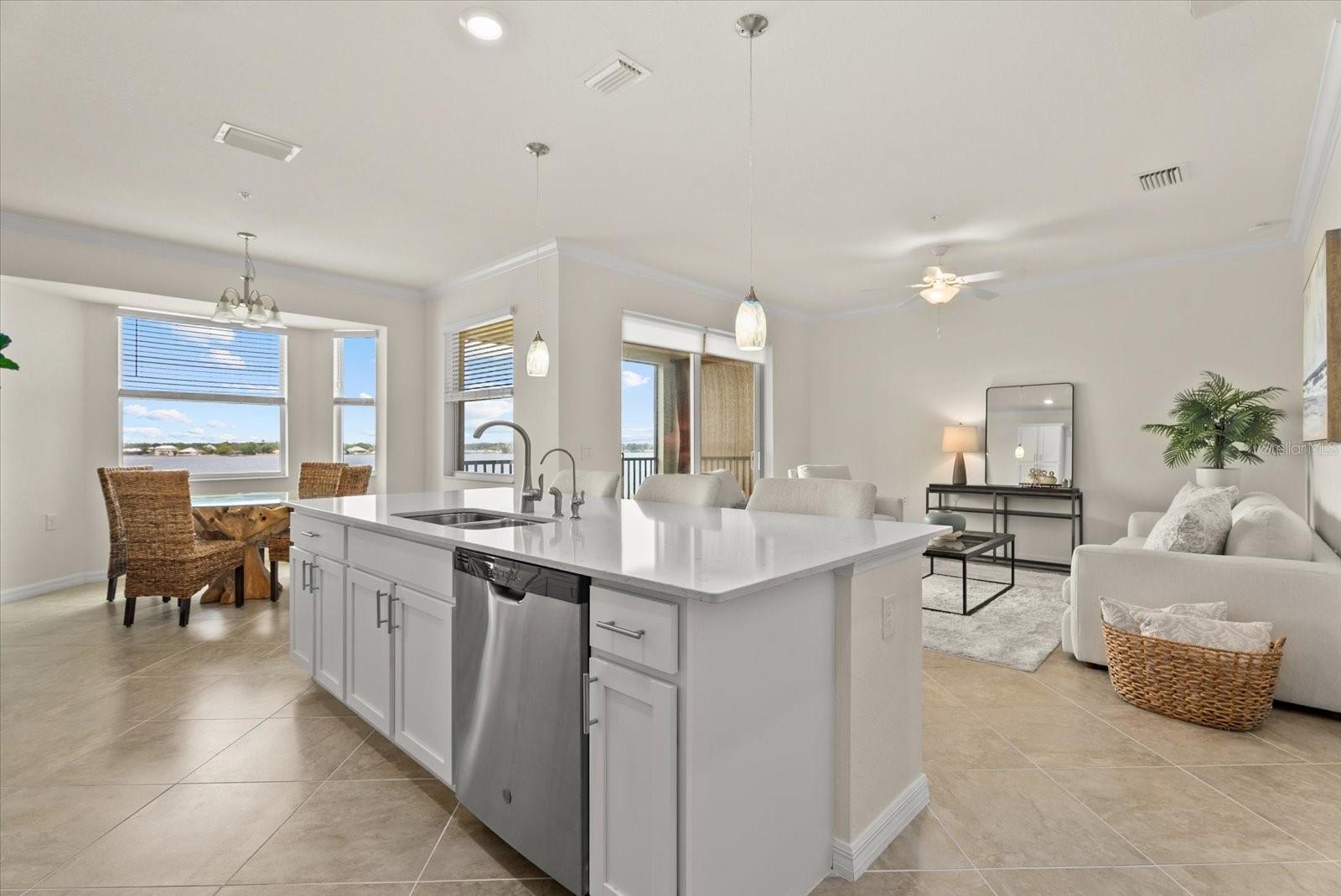 1030 TIDEWATER SHORES LOOP #406