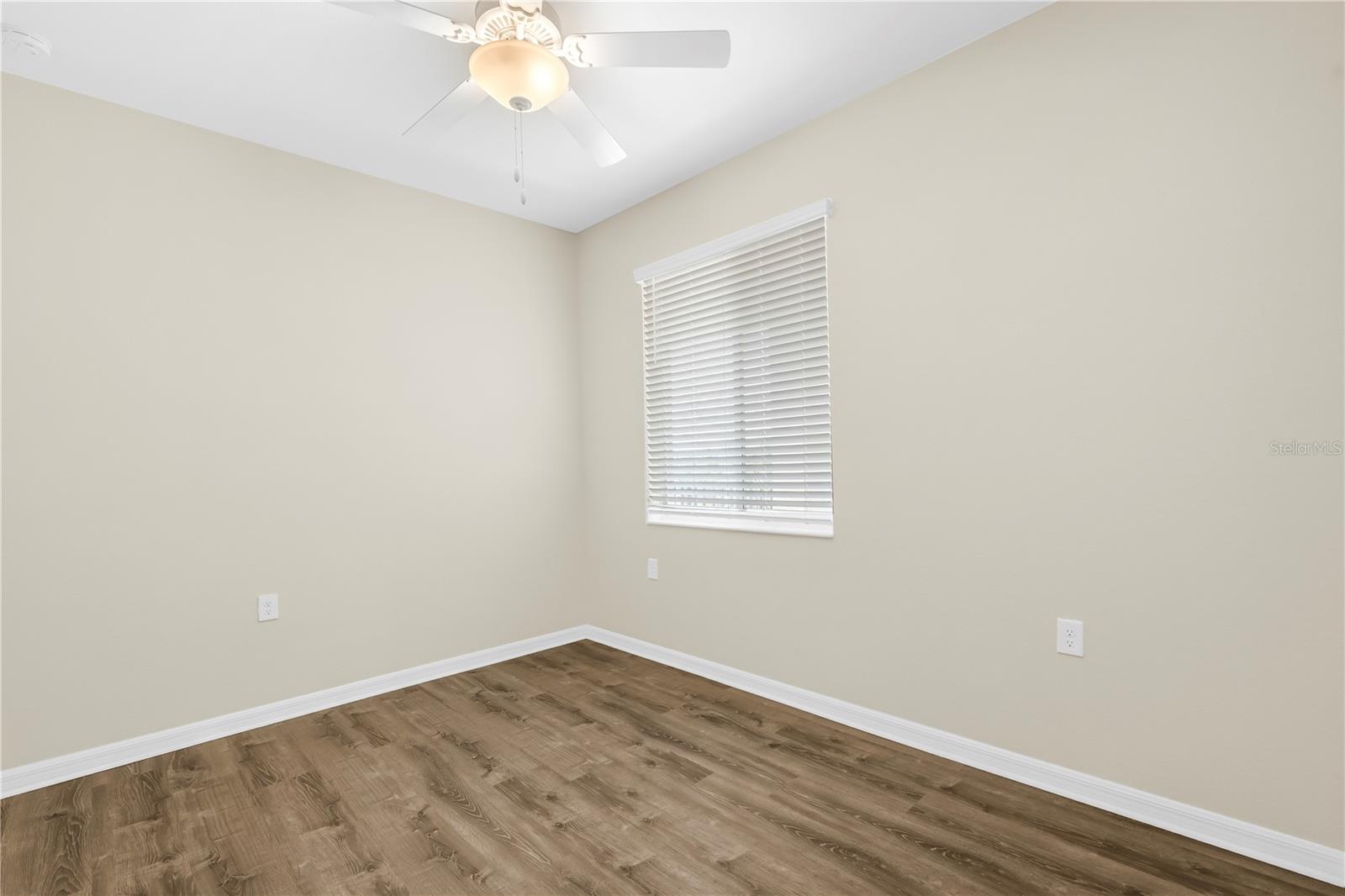 1030 TIDEWATER SHORES LOOP #406