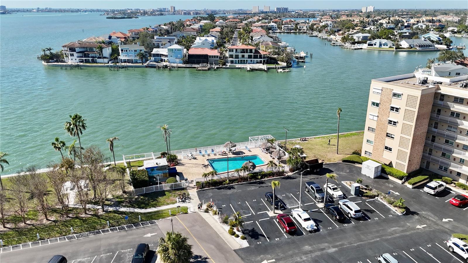 6075 SHORE BLVD S #501