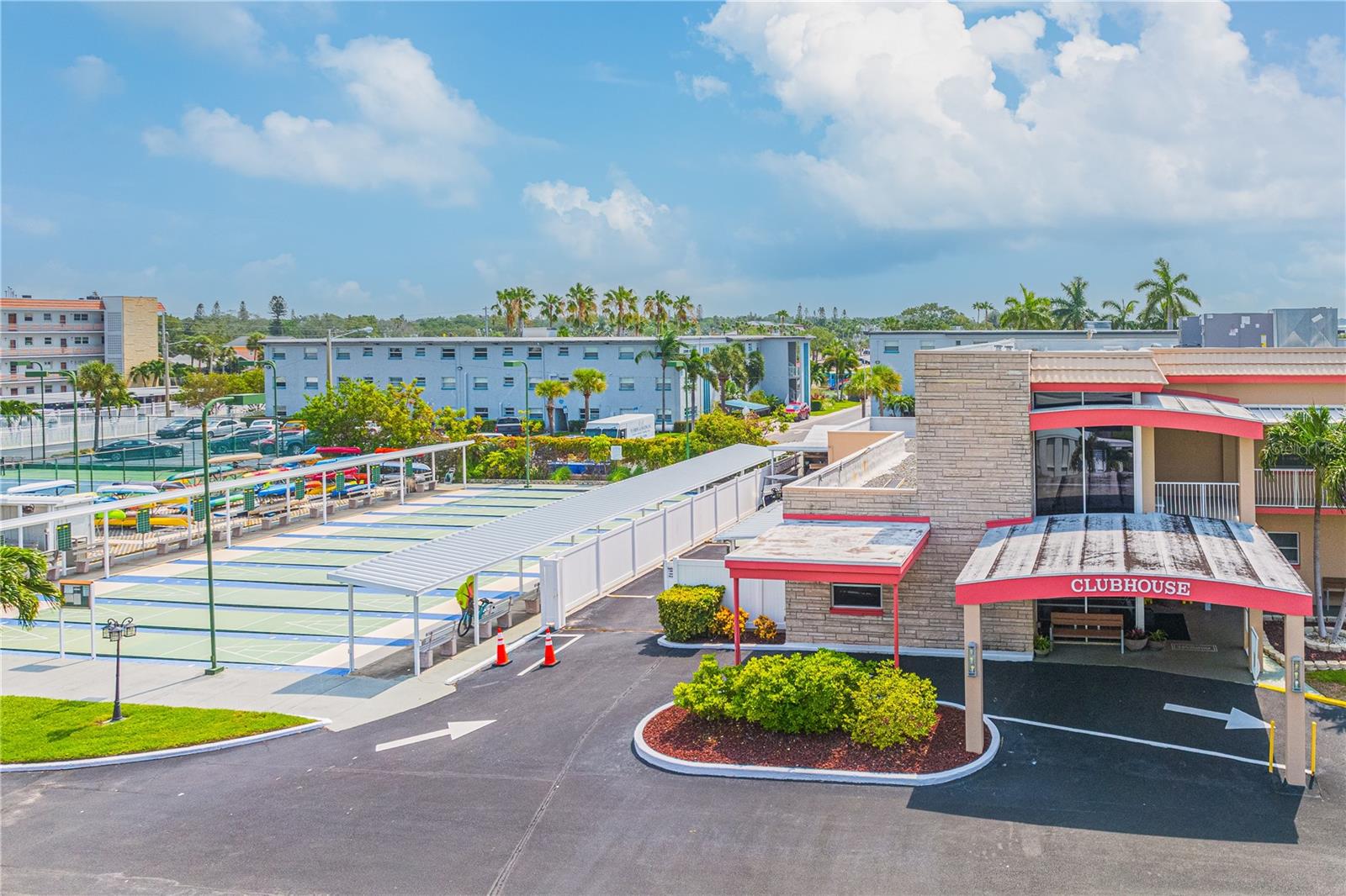 6075 SHORE BLVD S #501