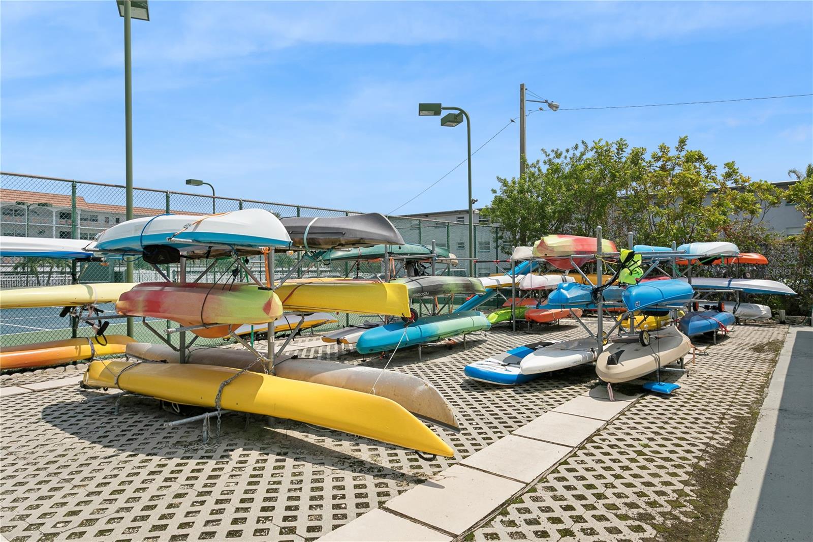 6075 SHORE BLVD S #501