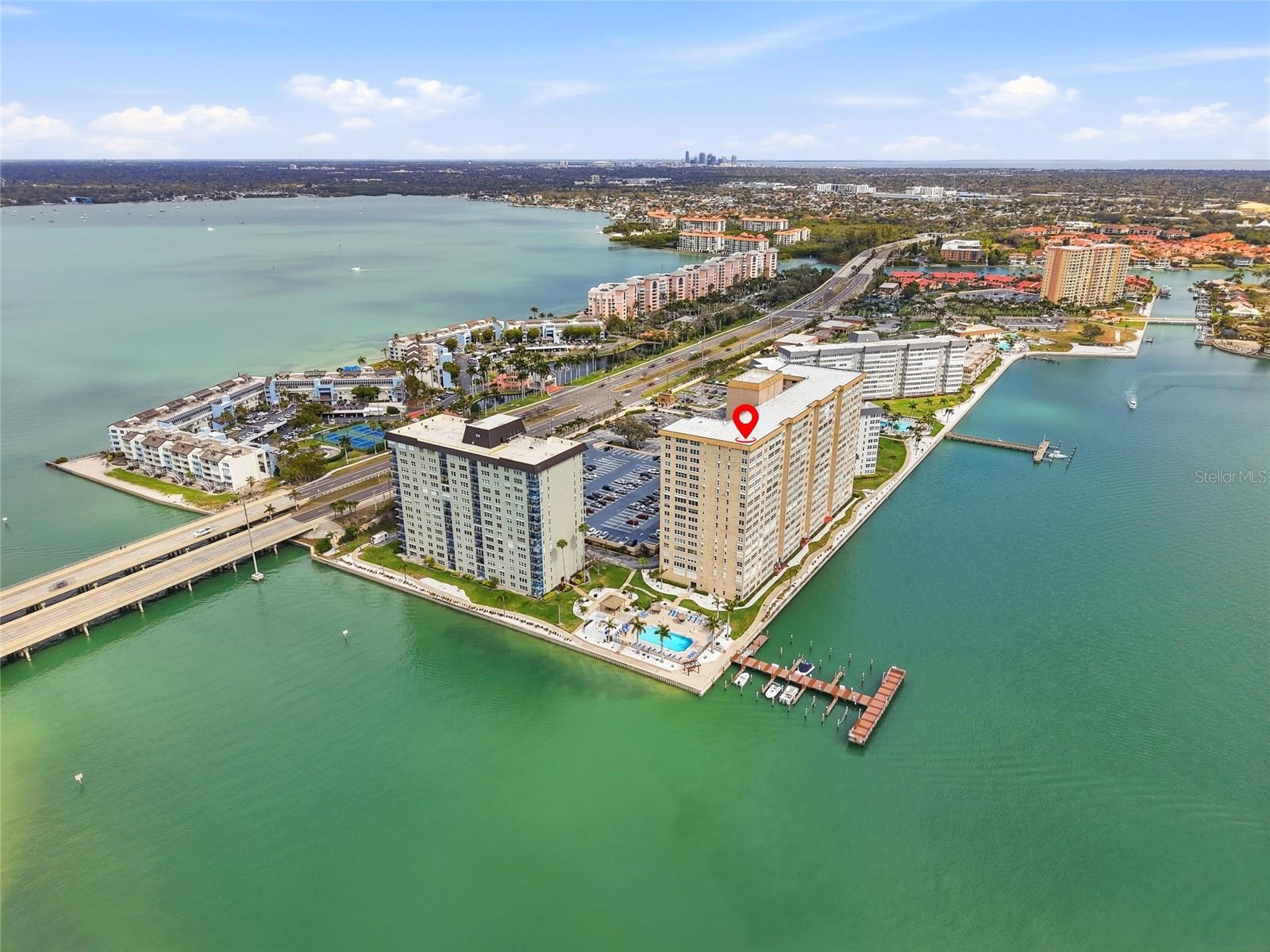 5200 BRITTANY DR S #1809