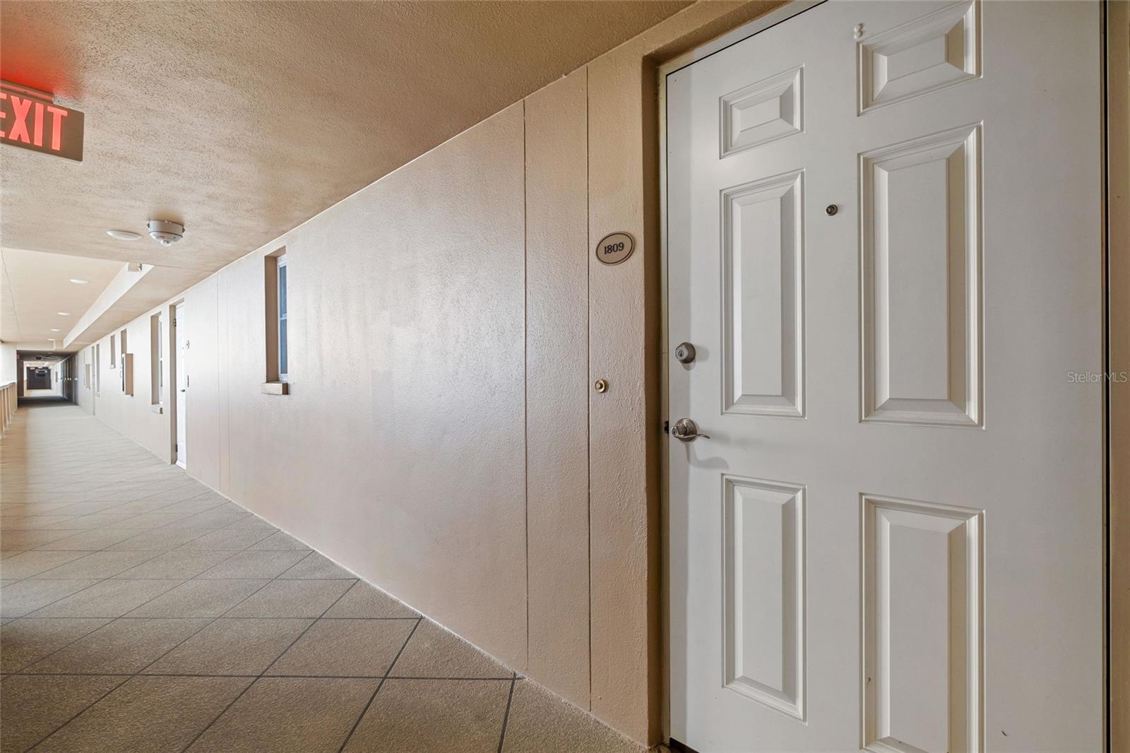 5200 BRITTANY DR S #1809