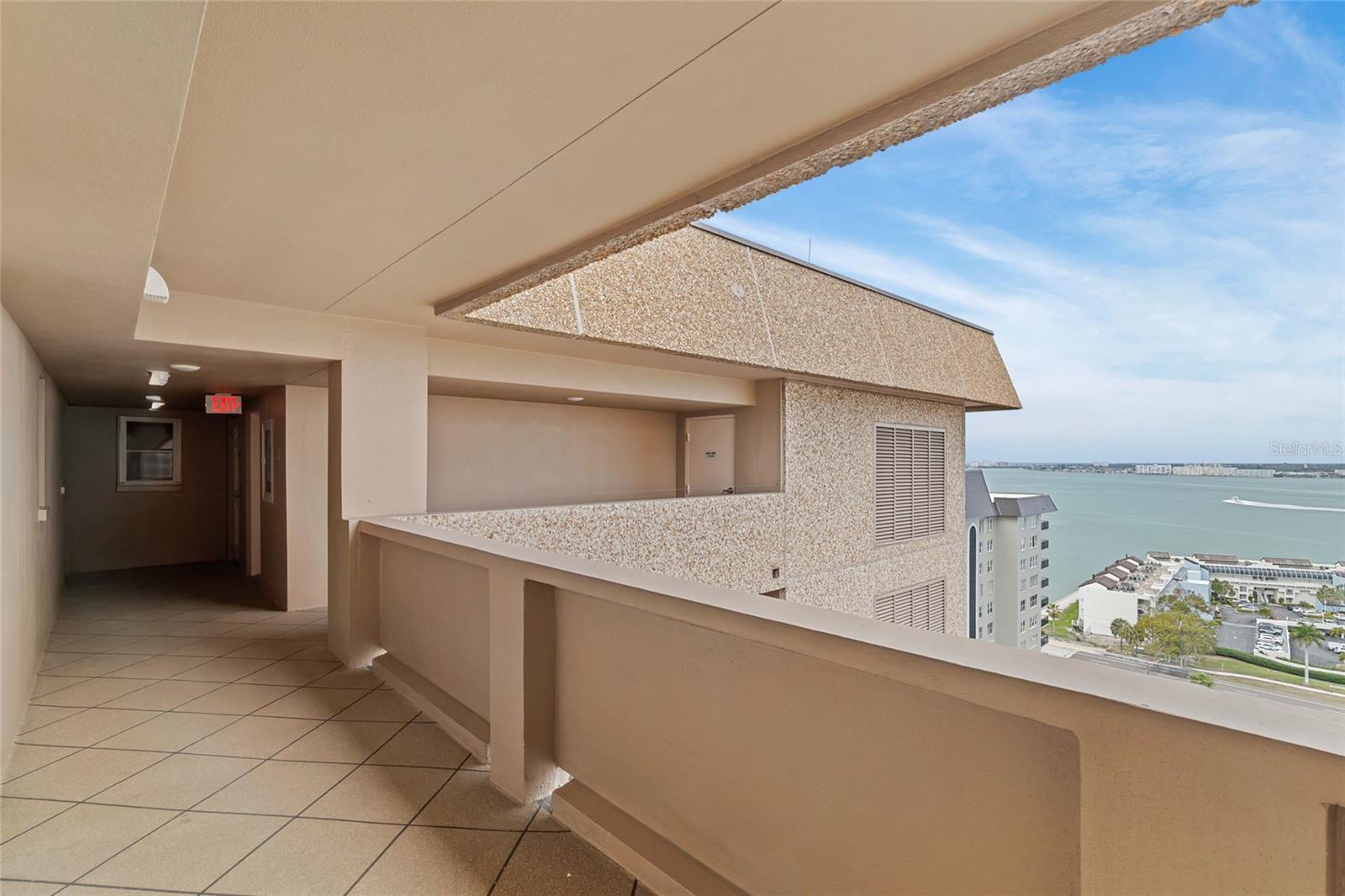 5200 BRITTANY DR S #1809