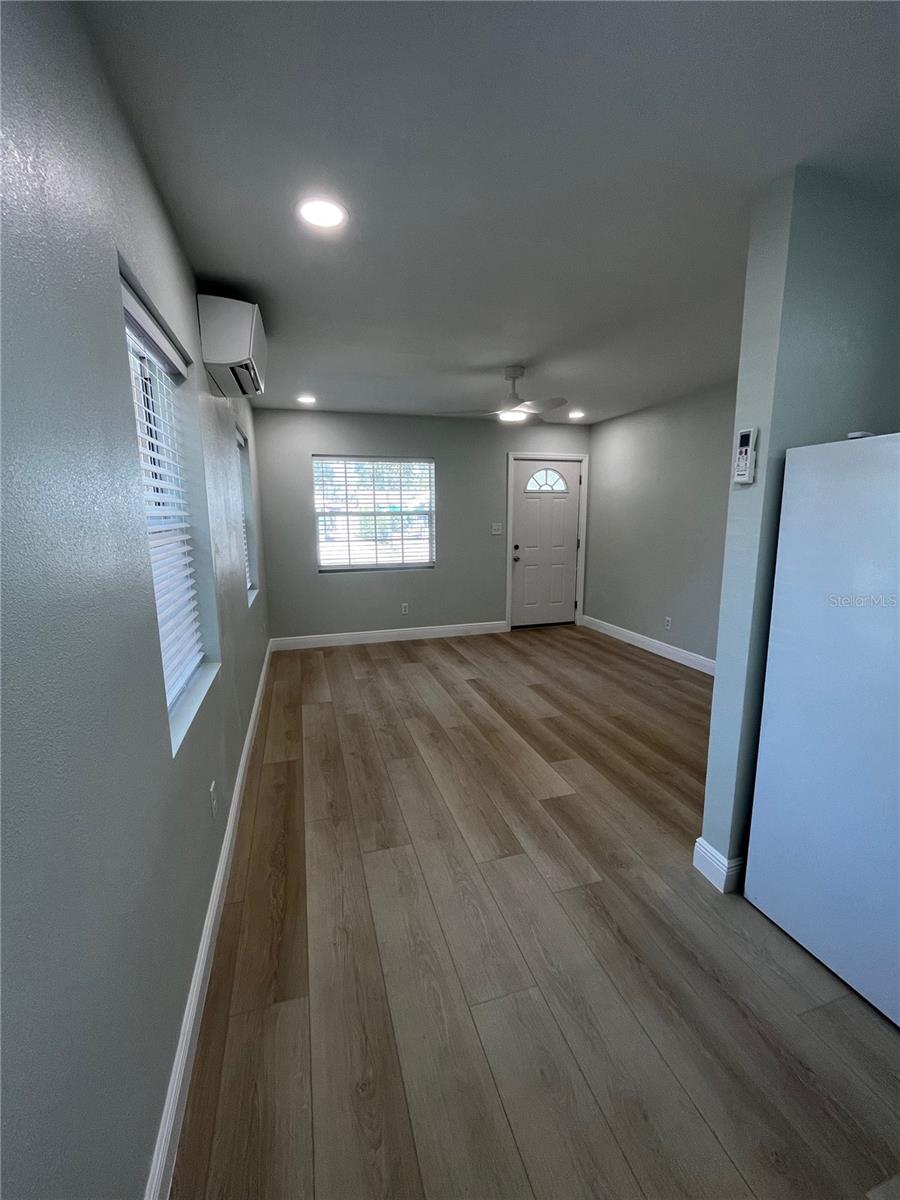 260 20TH AVE S