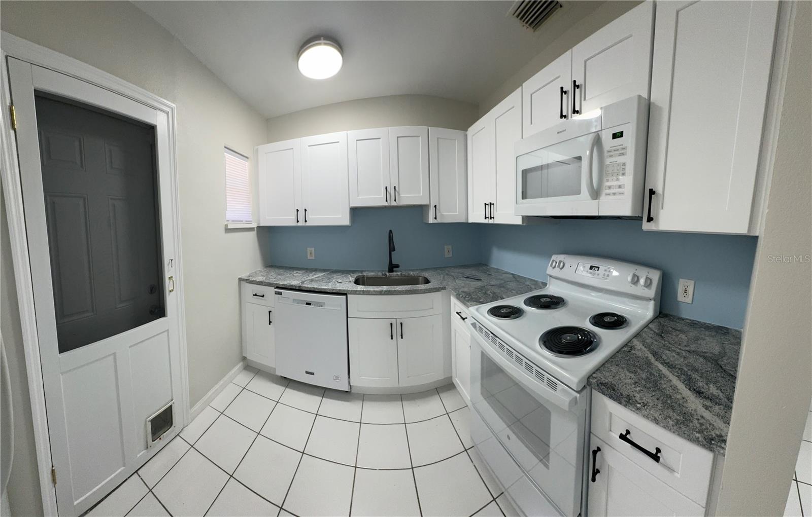 260 20TH AVE S