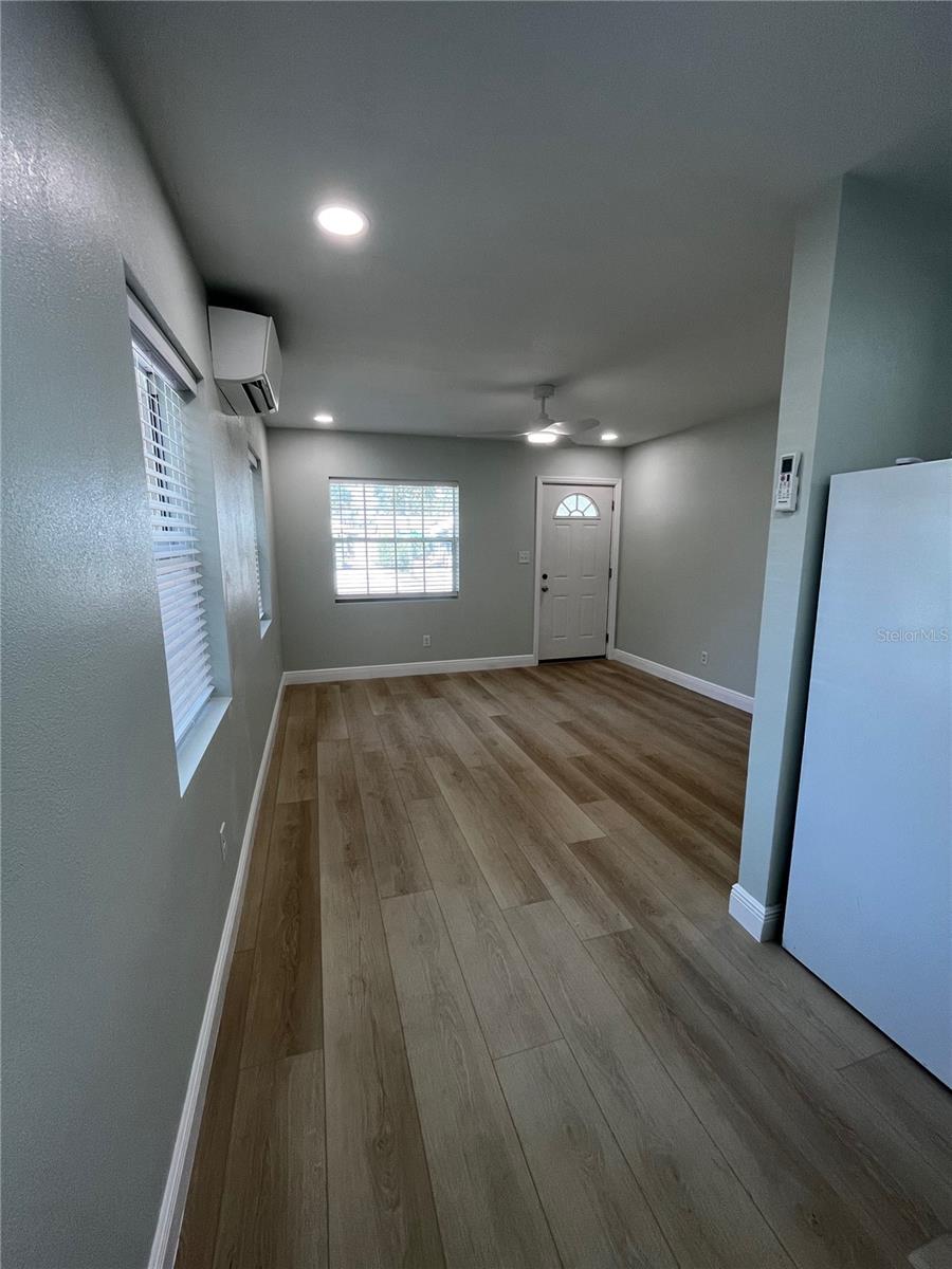 260 20TH AVE S