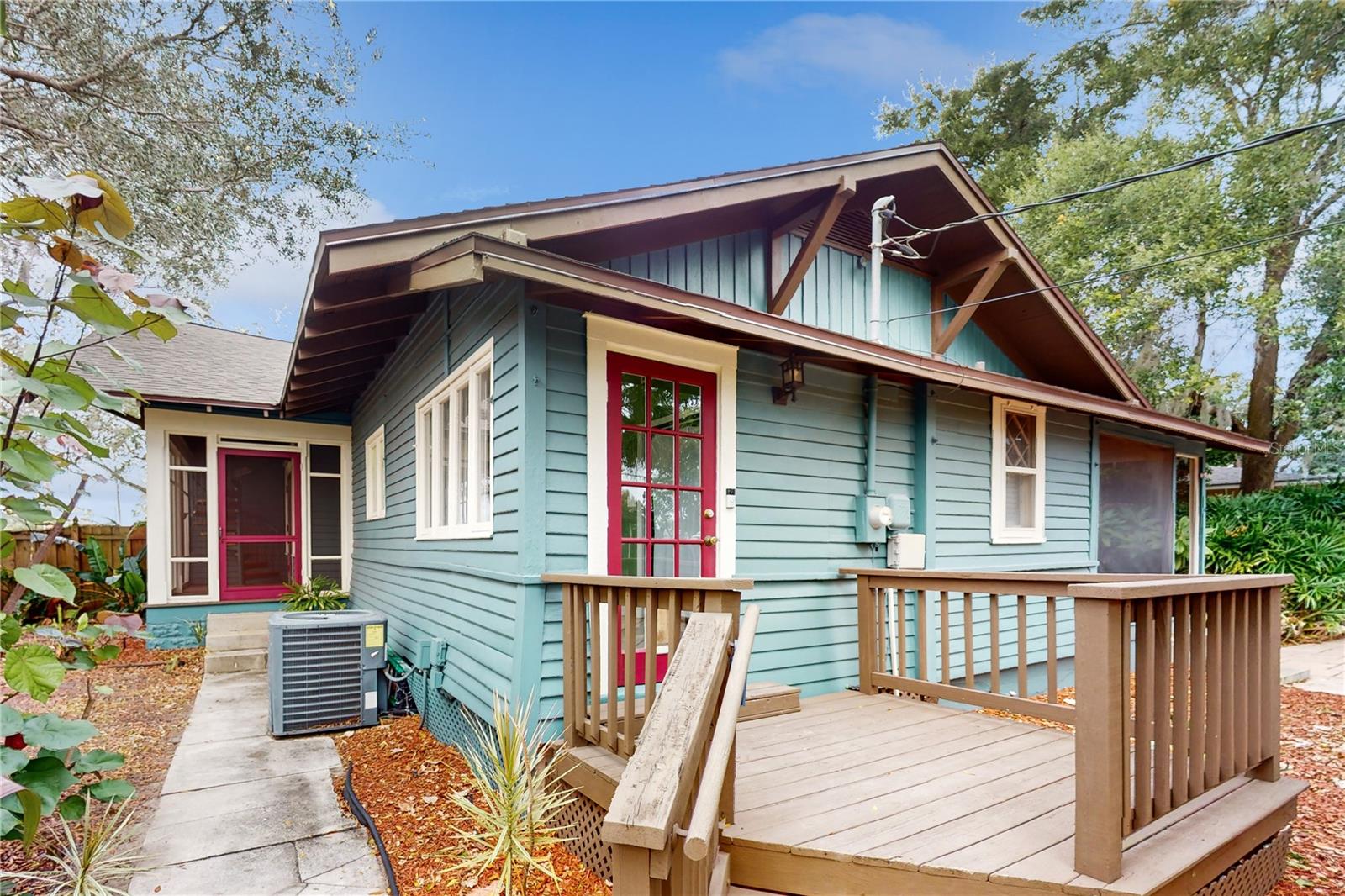 302 E CENTRAL AVE
