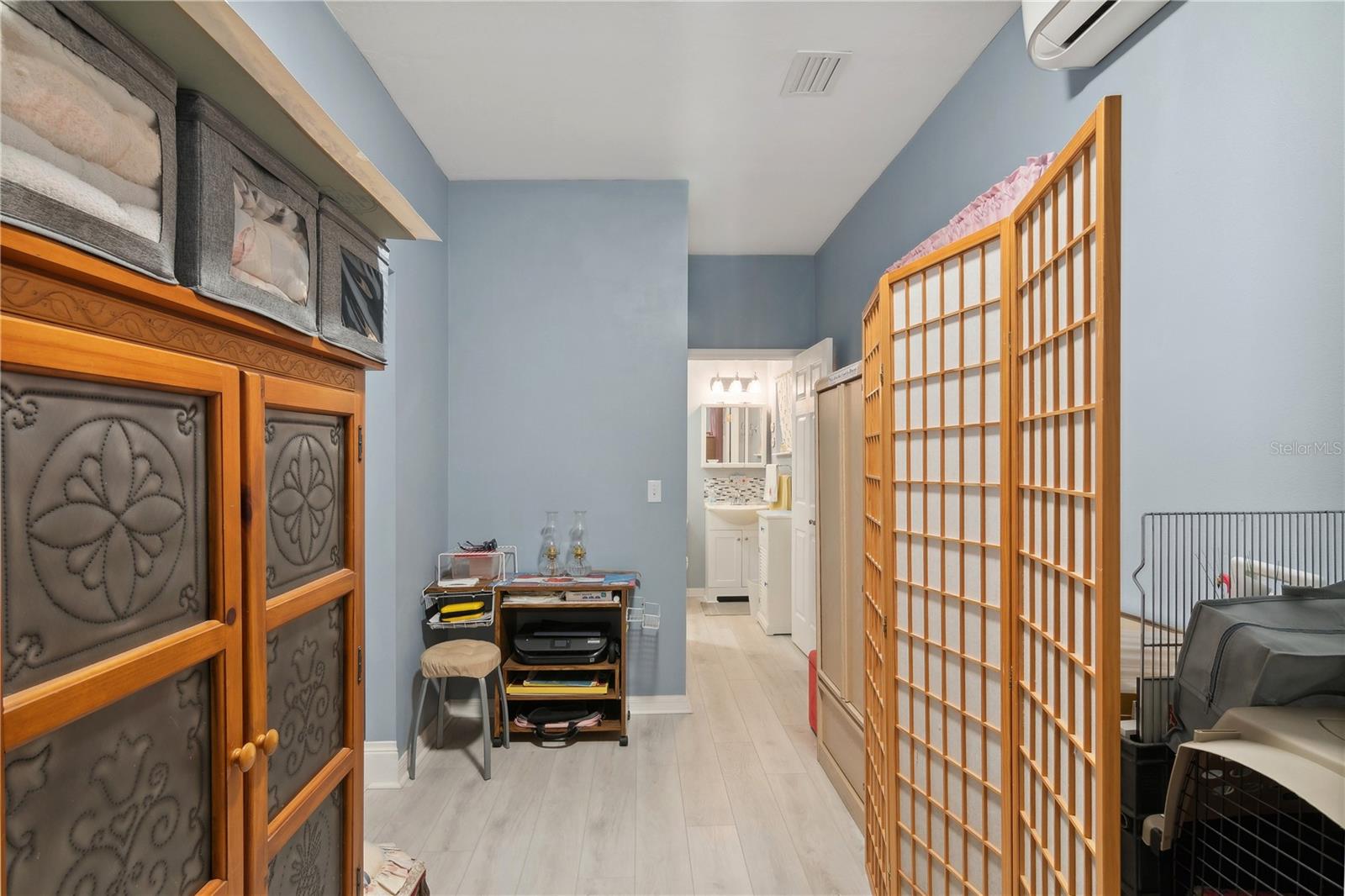 16 PONCE DE LEON ST