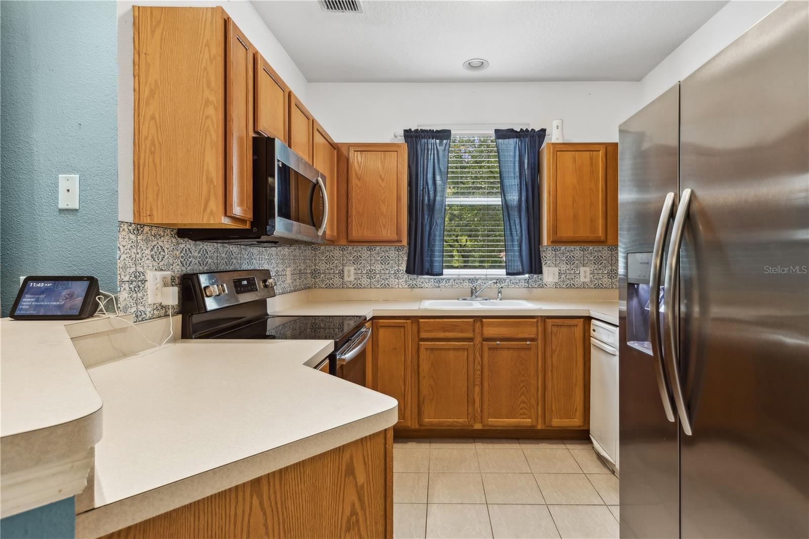 2141 GOLDEN OAK LN