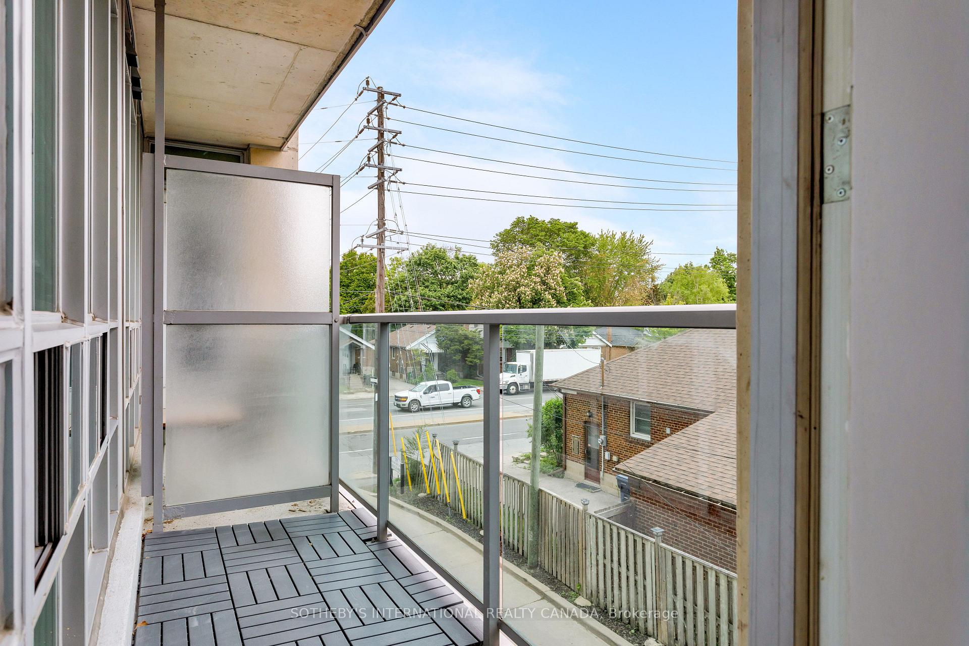 #201 - 3391 Bloor Street, Toronto Unit: 201