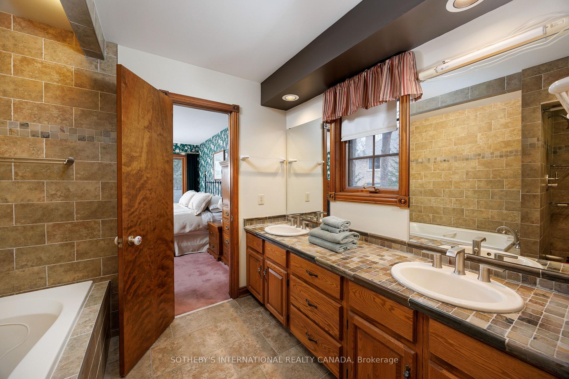 4207 Bridlepath Trail