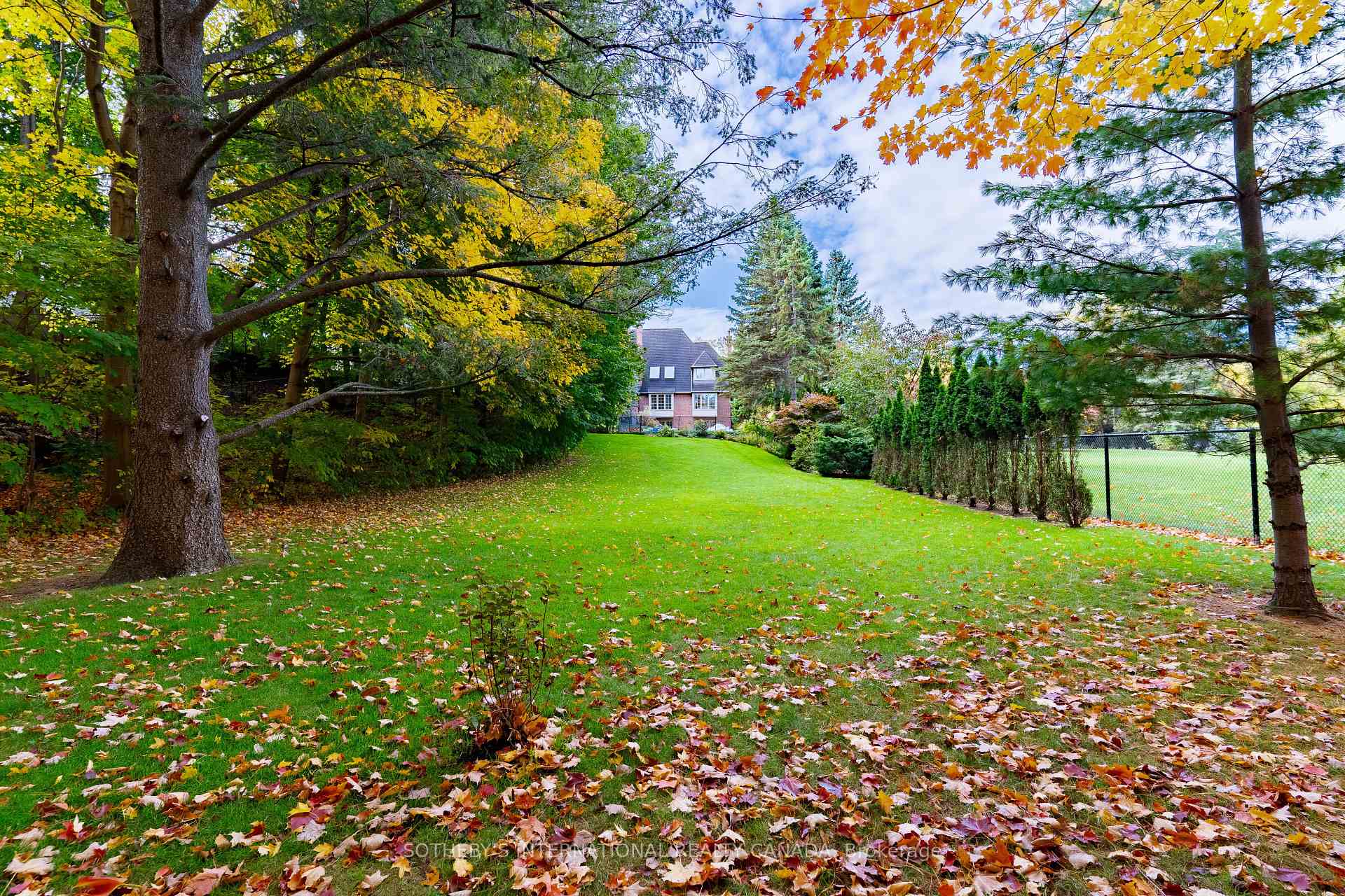 4207 Bridlepath Trail