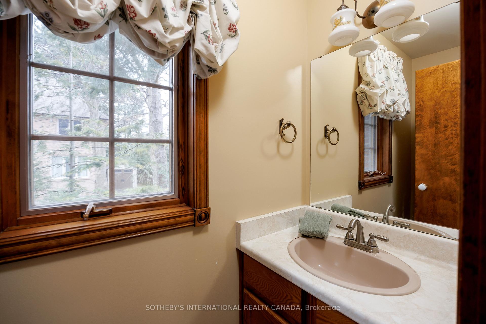 4207 Bridlepath Trail