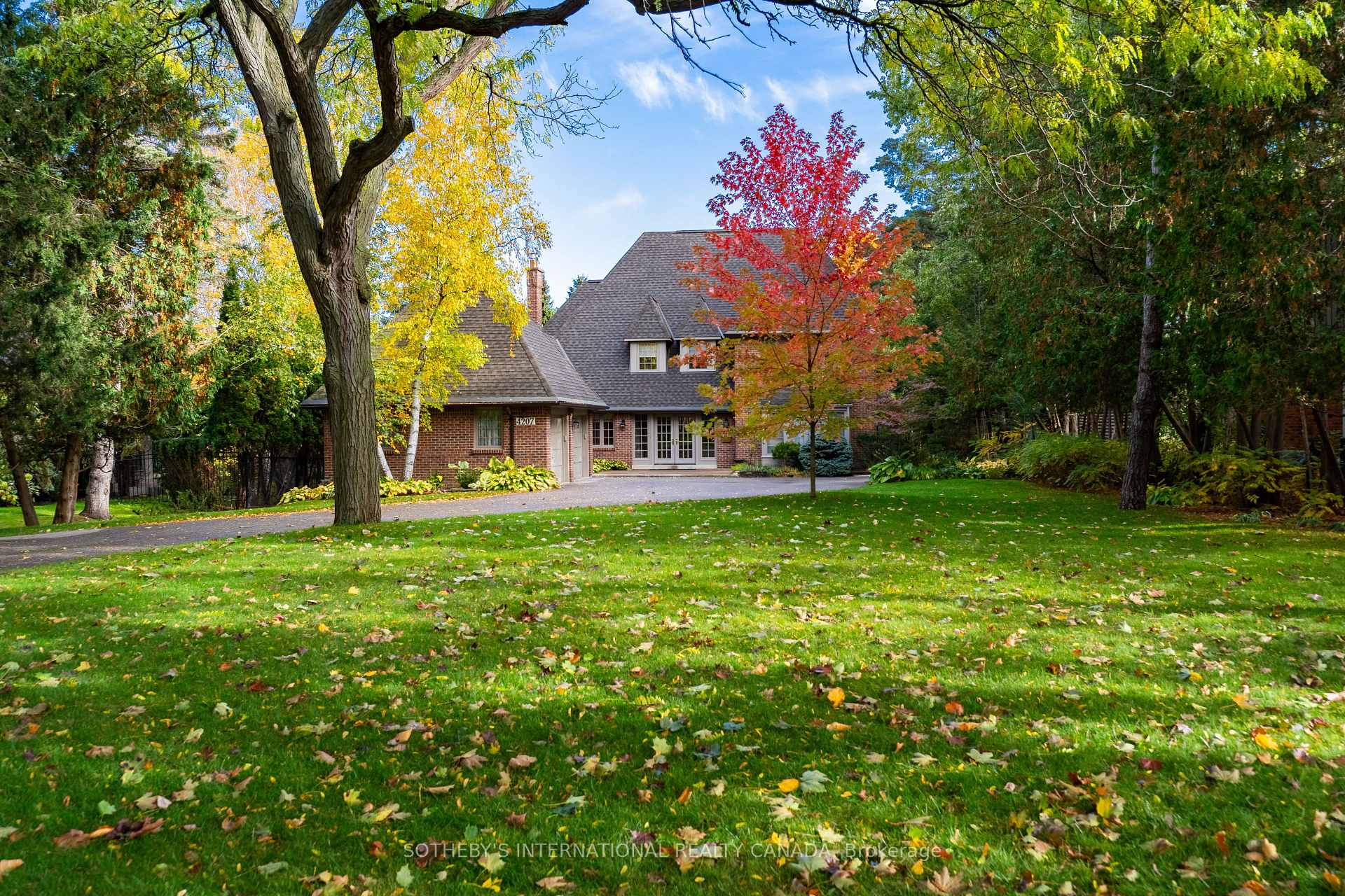 4207 Bridlepath Trail