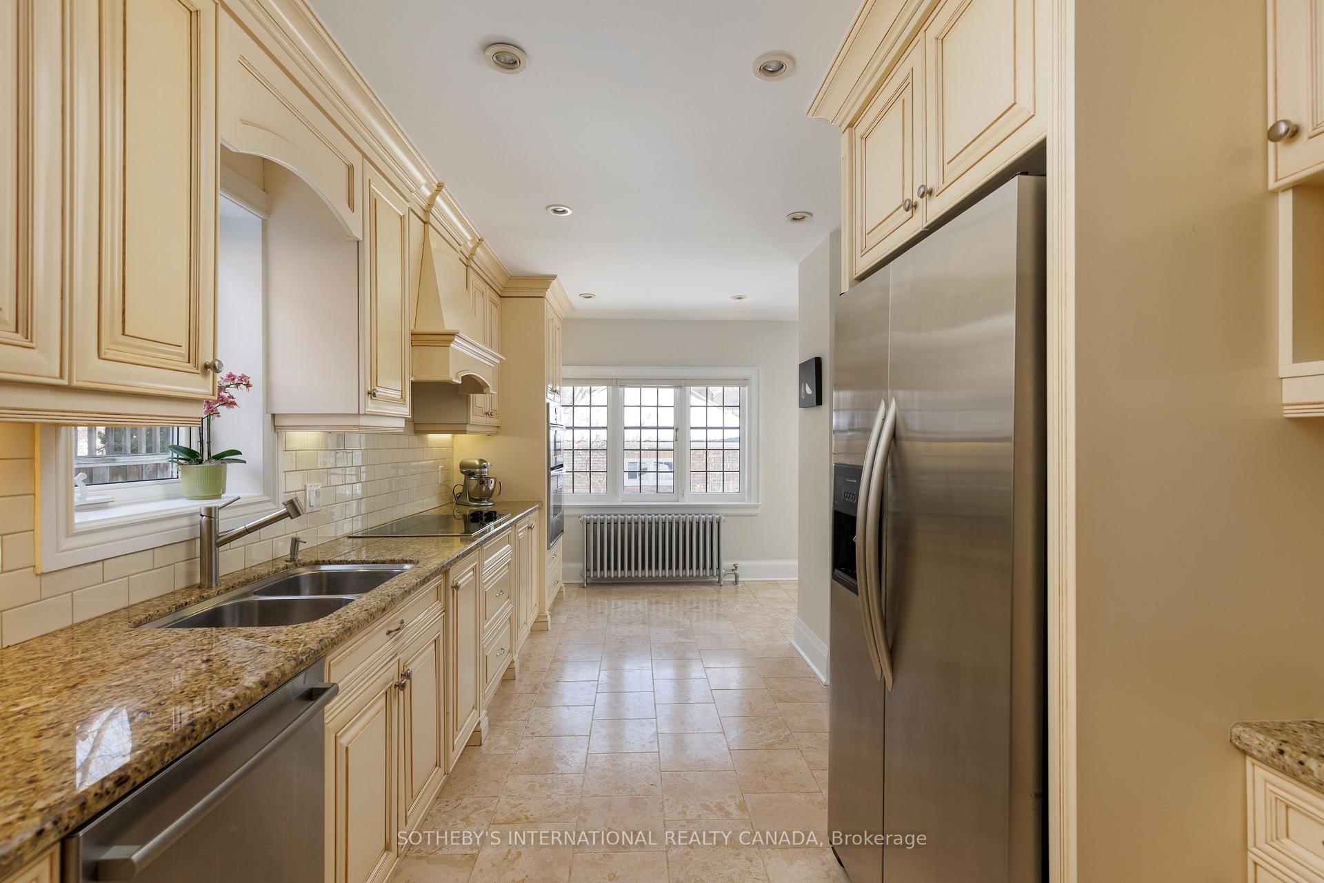 79 Willingdon Boulevard