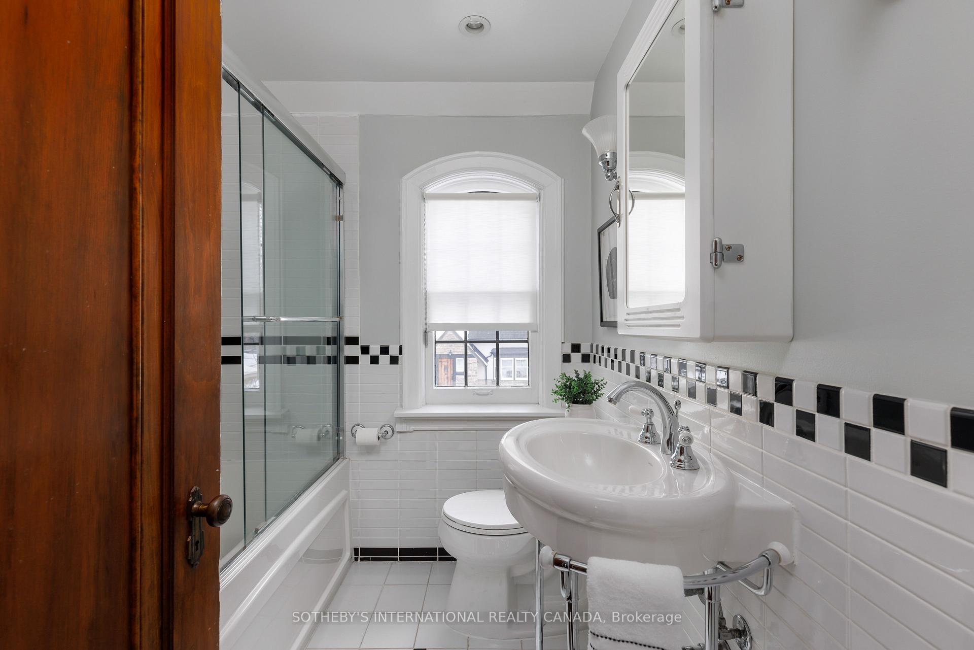 79 Willingdon Boulevard