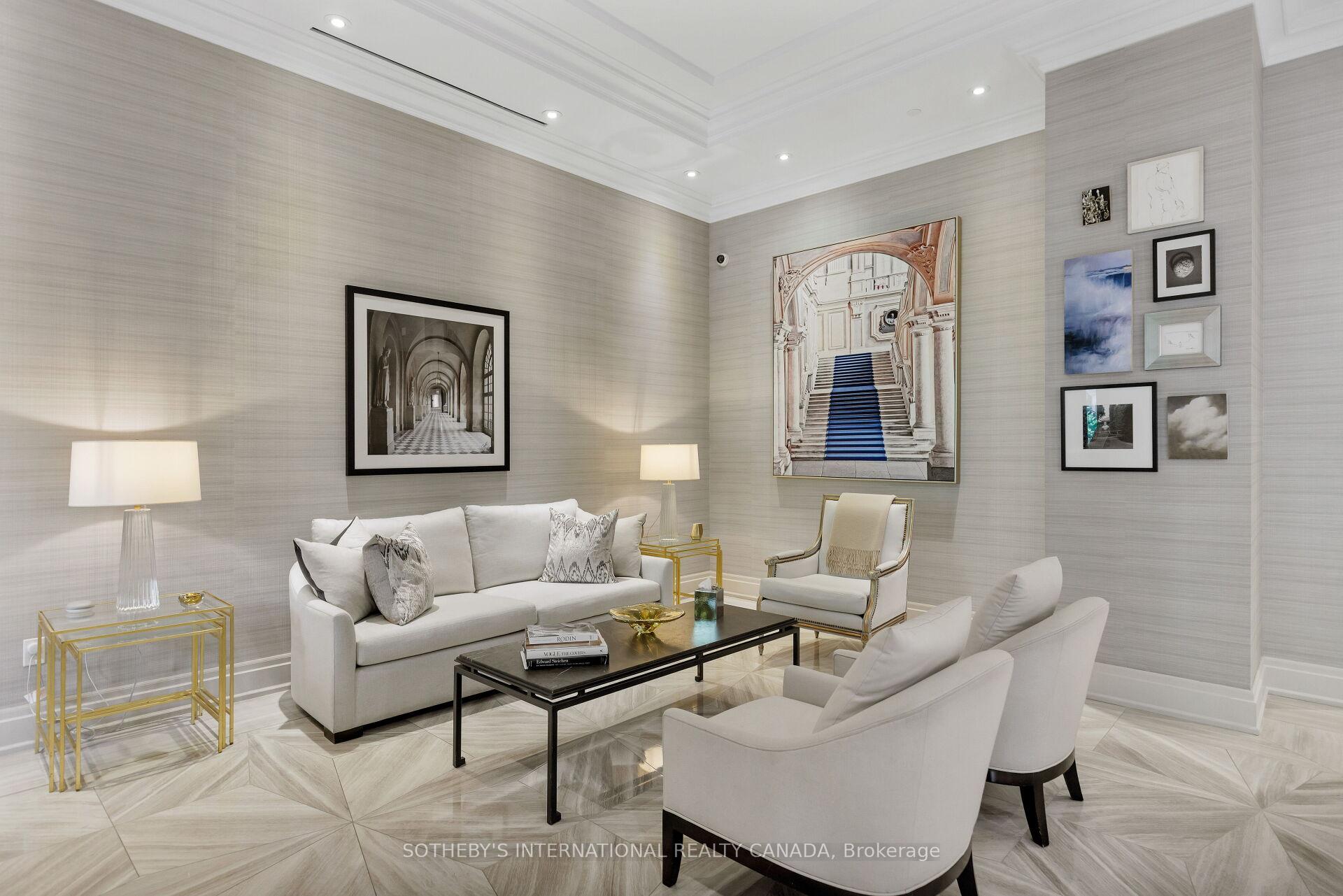 4 The Kingsway N/A TH 2