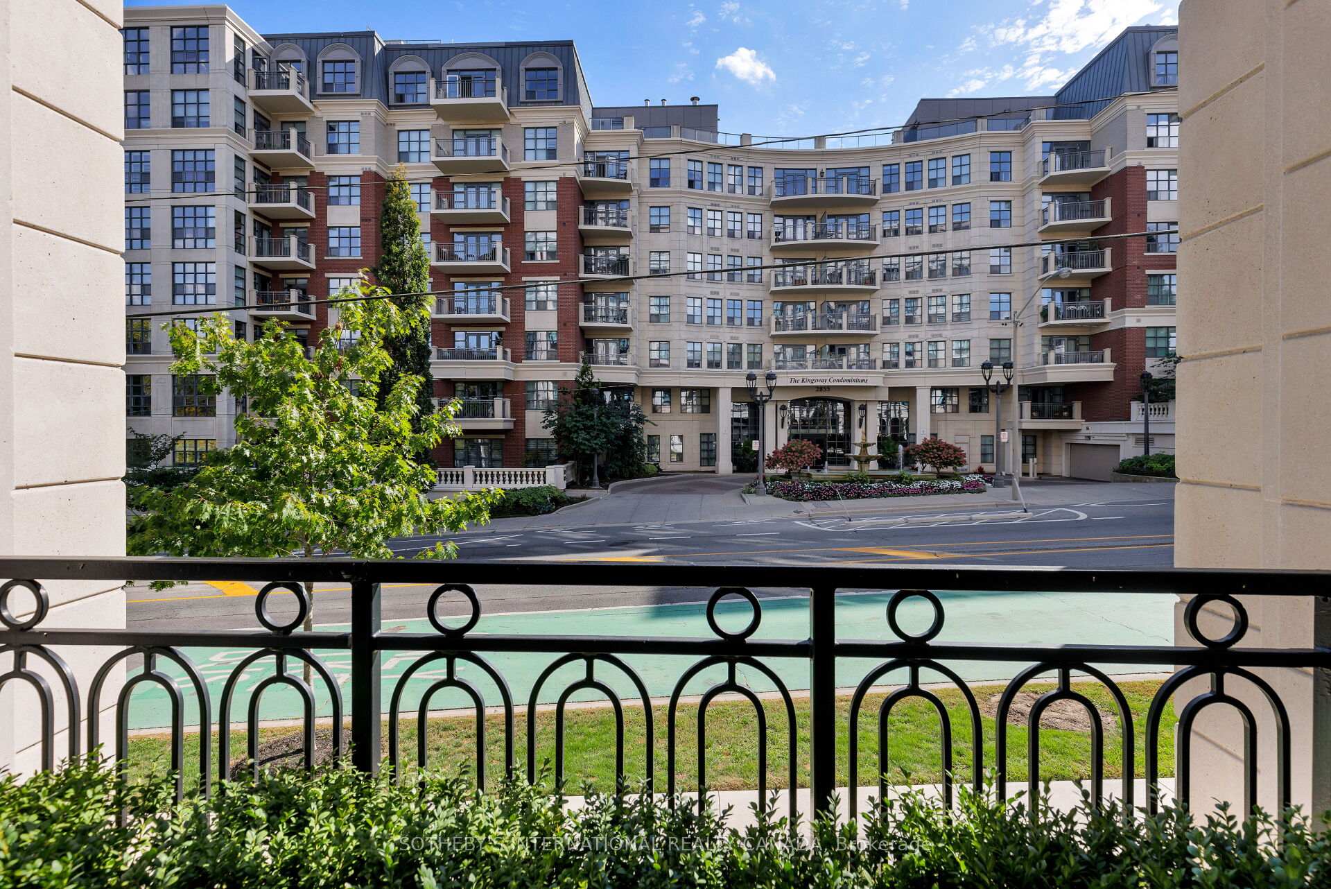 4 The Kingsway N/A TH 2