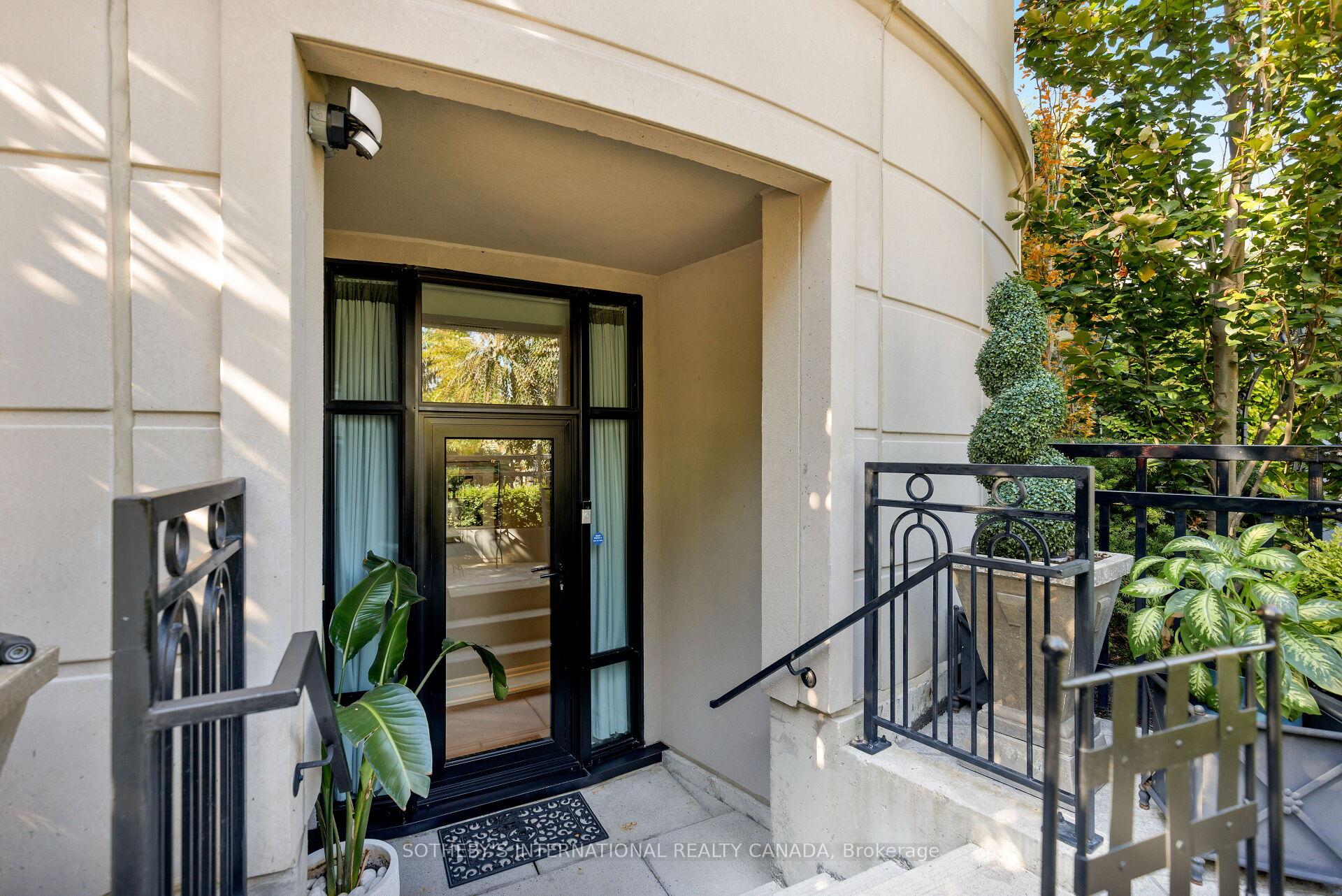 4 The Kingsway N/A TH 2