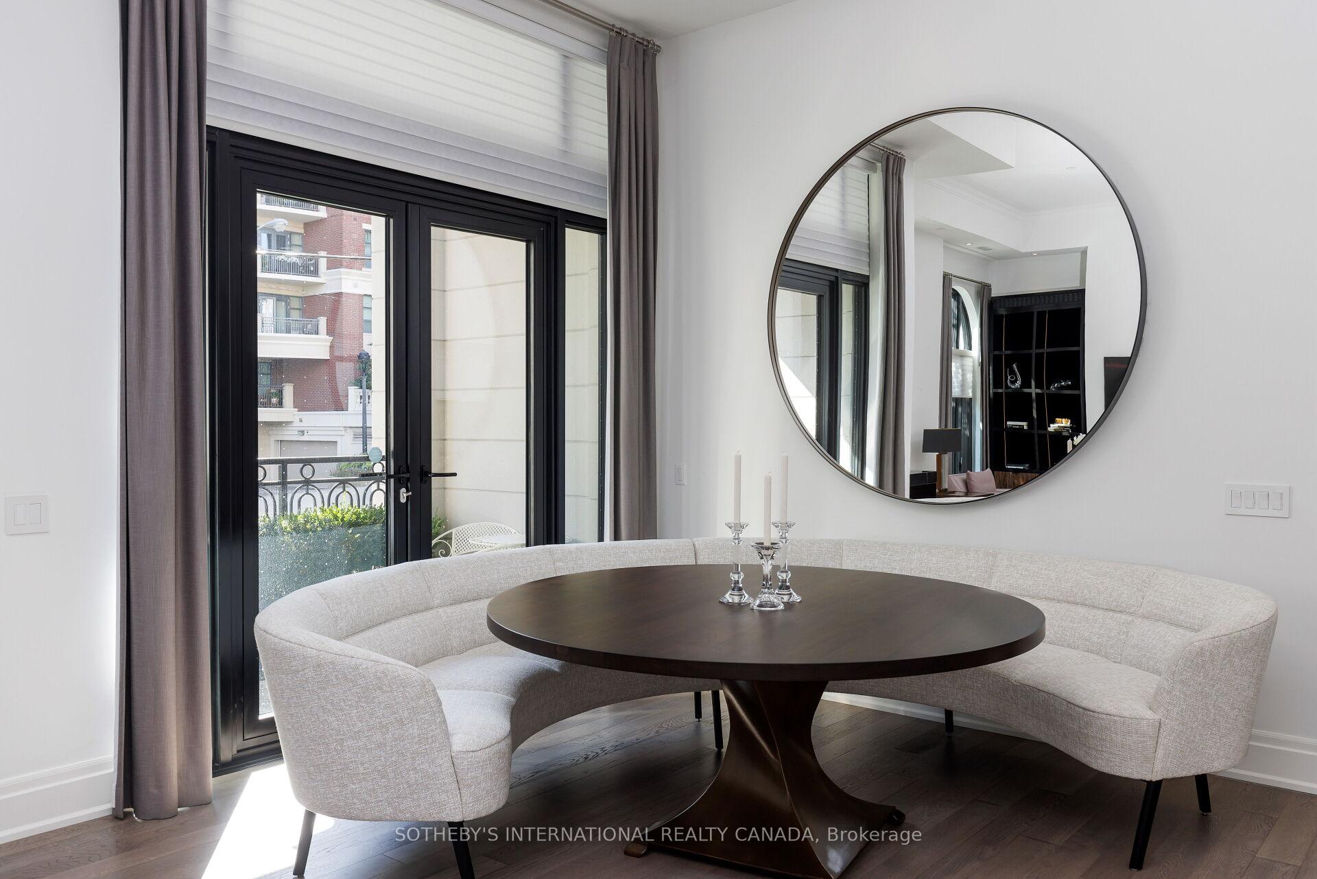 4 The Kingsway N/A TH 2