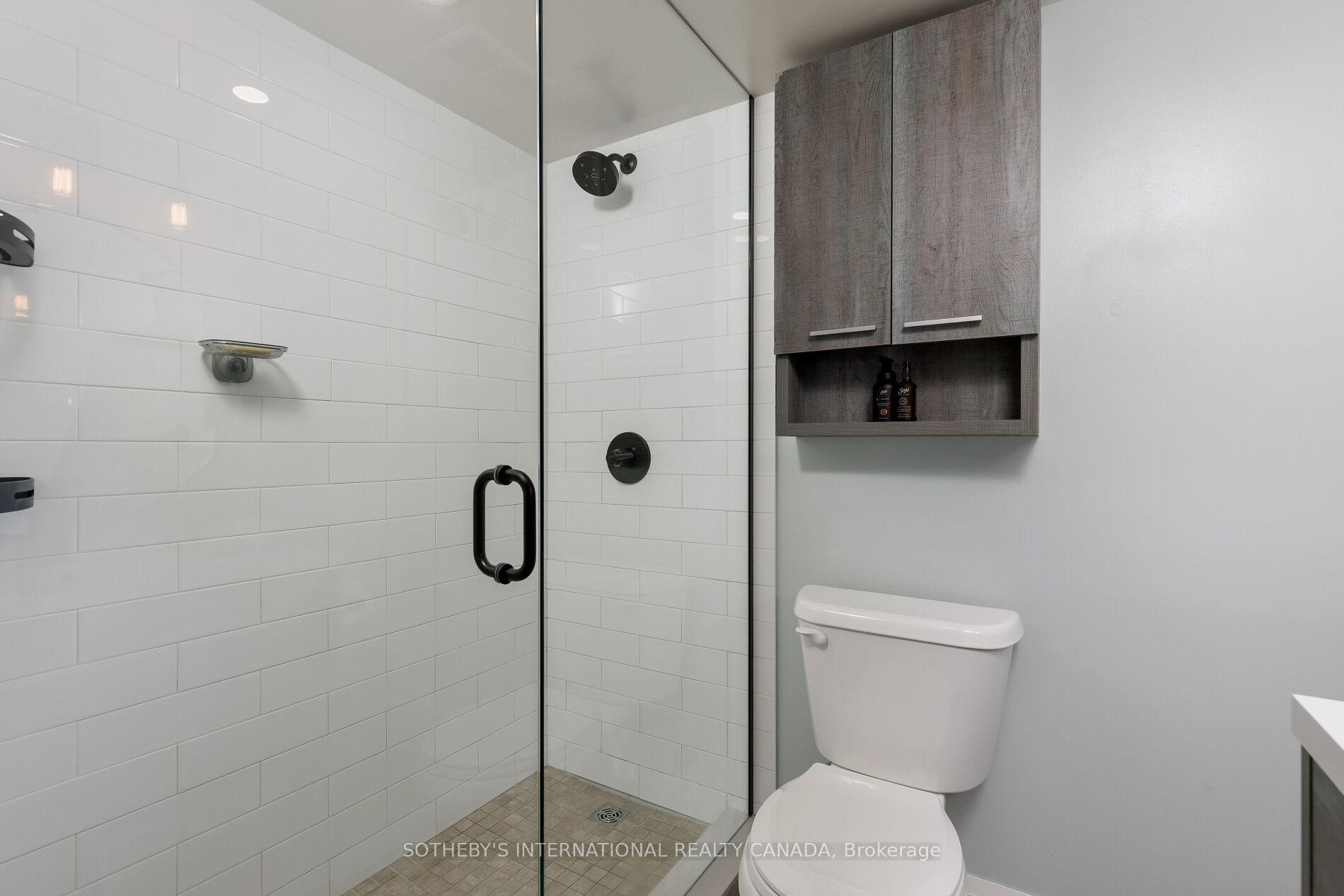 1515 Lakeshore Road E 1103