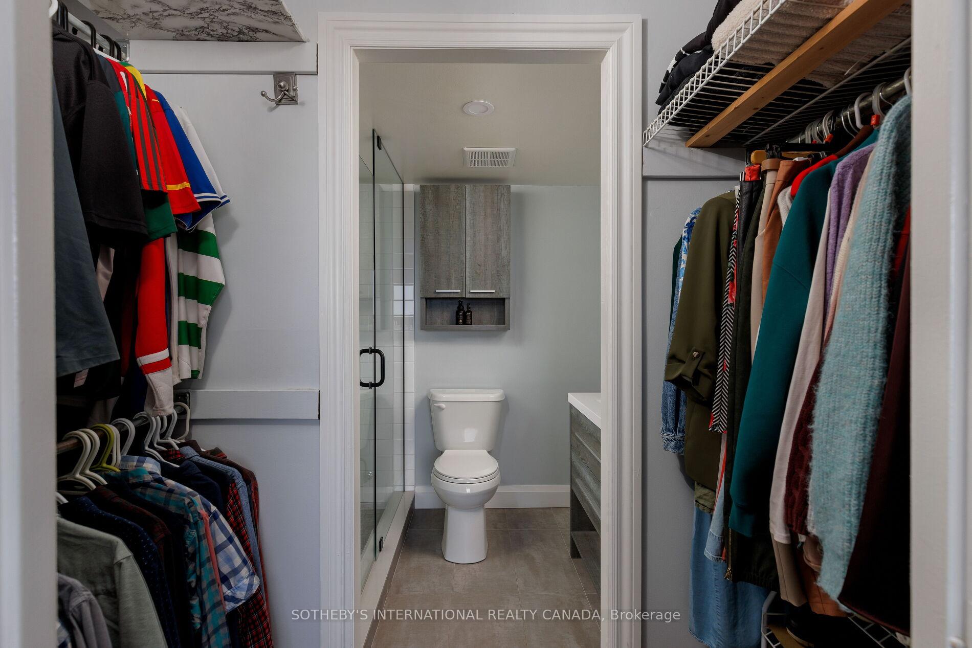 1515 Lakeshore Road E 1103