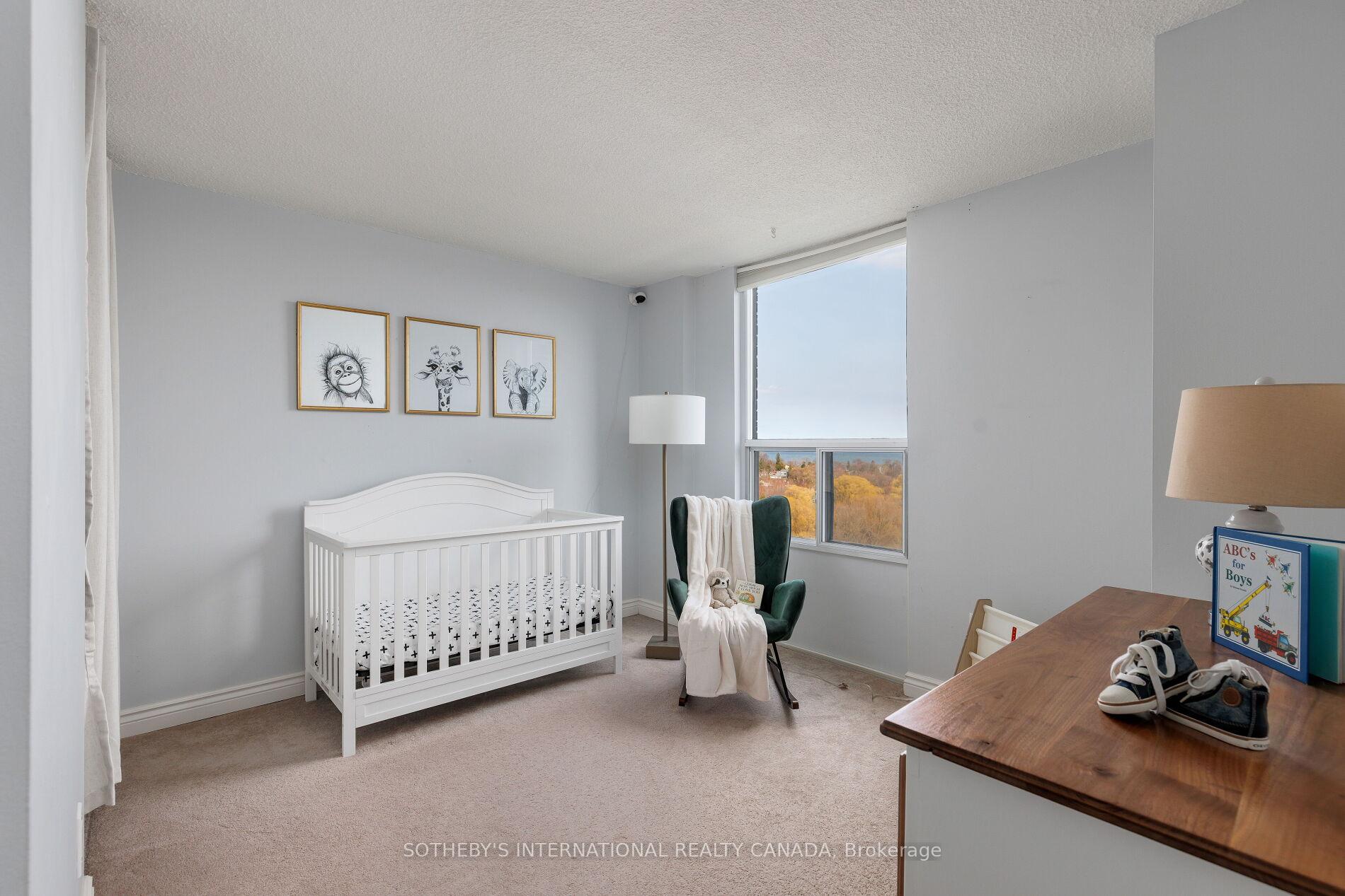1515 Lakeshore Road E 1103