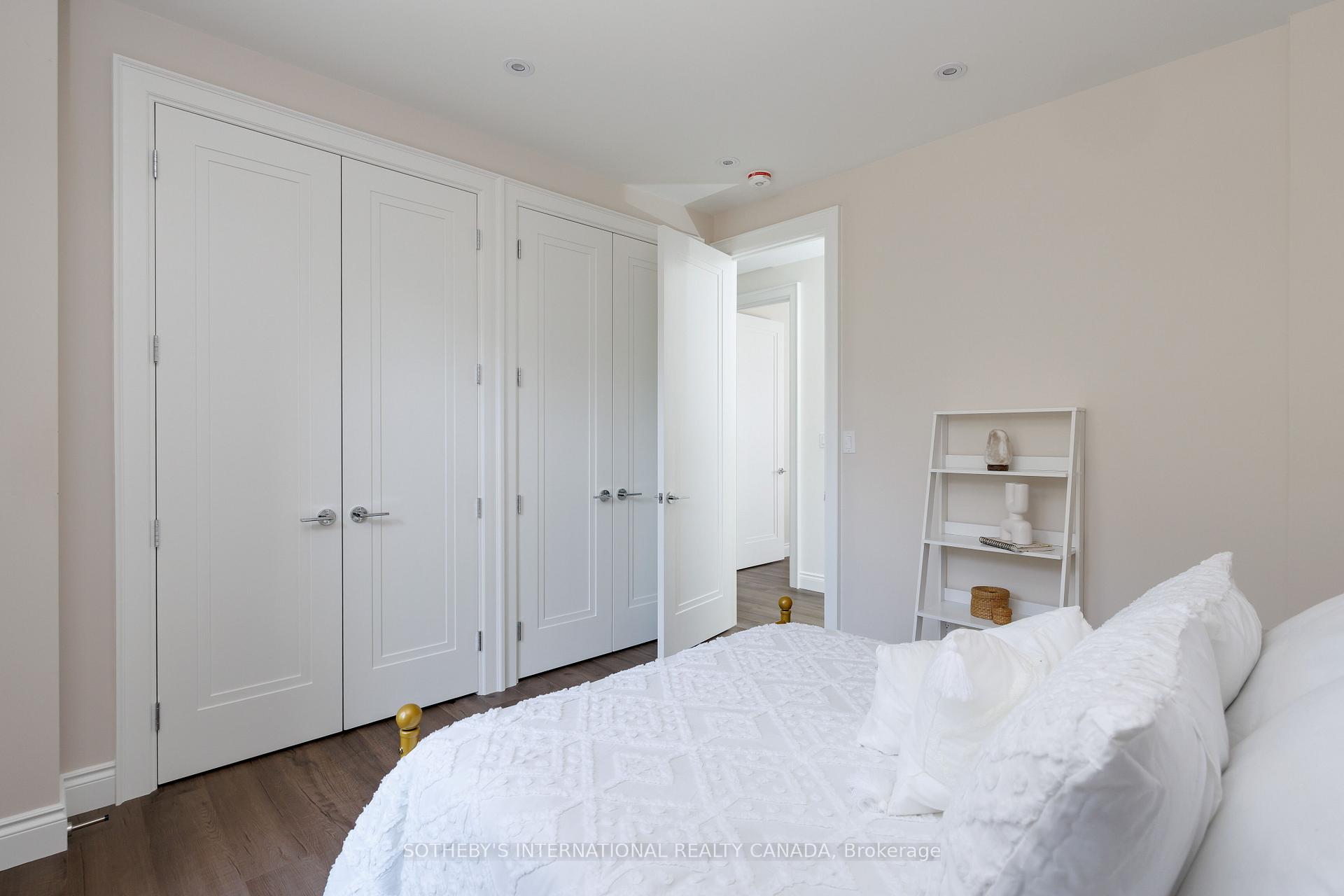 150 Edenbridge Drive