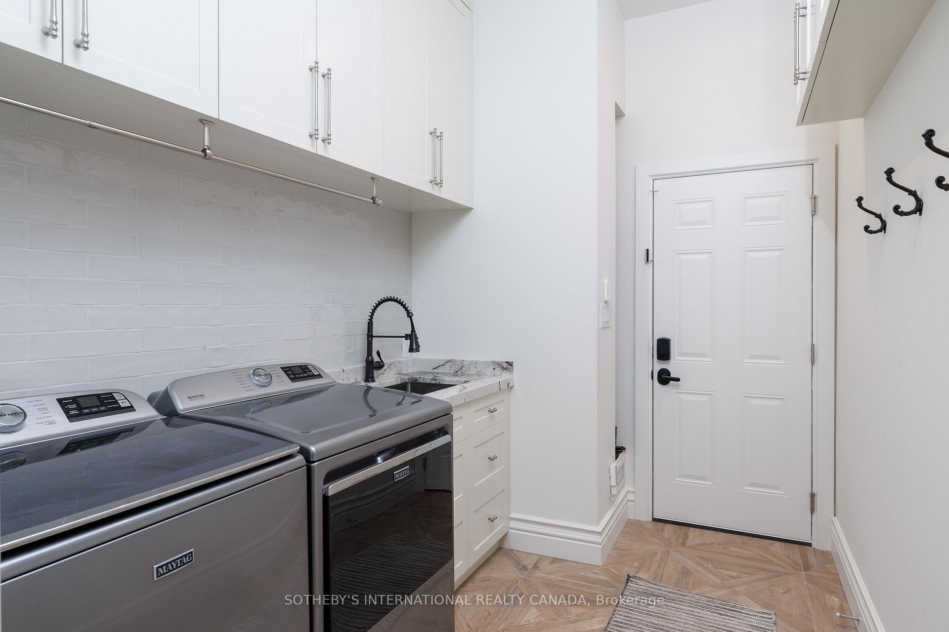 150 Edenbridge Drive