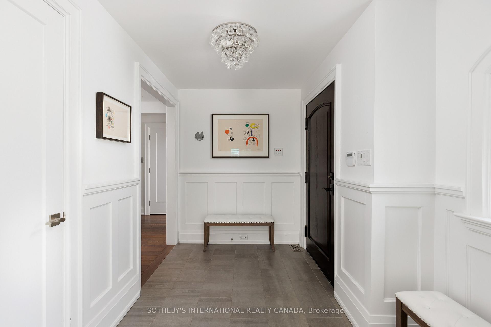 10 Queen Mary's Drive