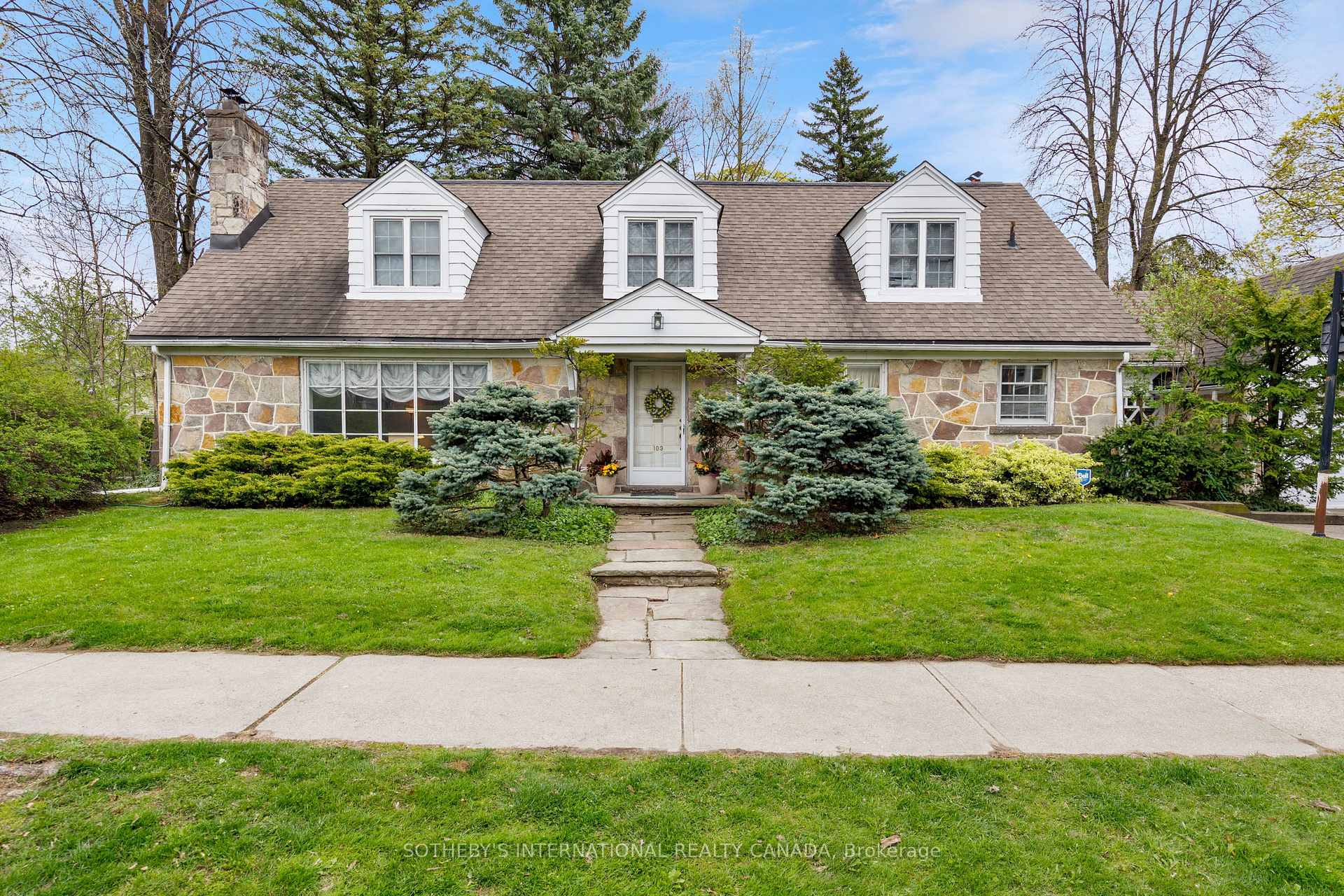 103 Willingdon Boulevard