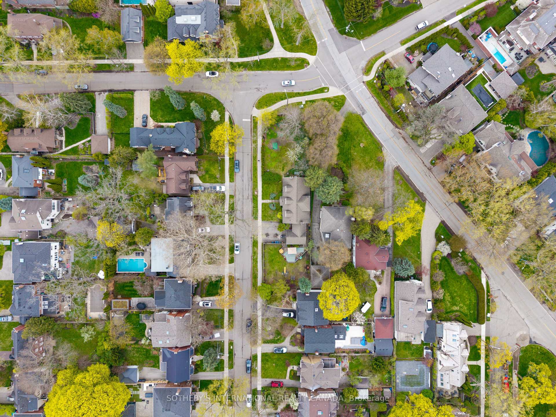 103 Willingdon Boulevard