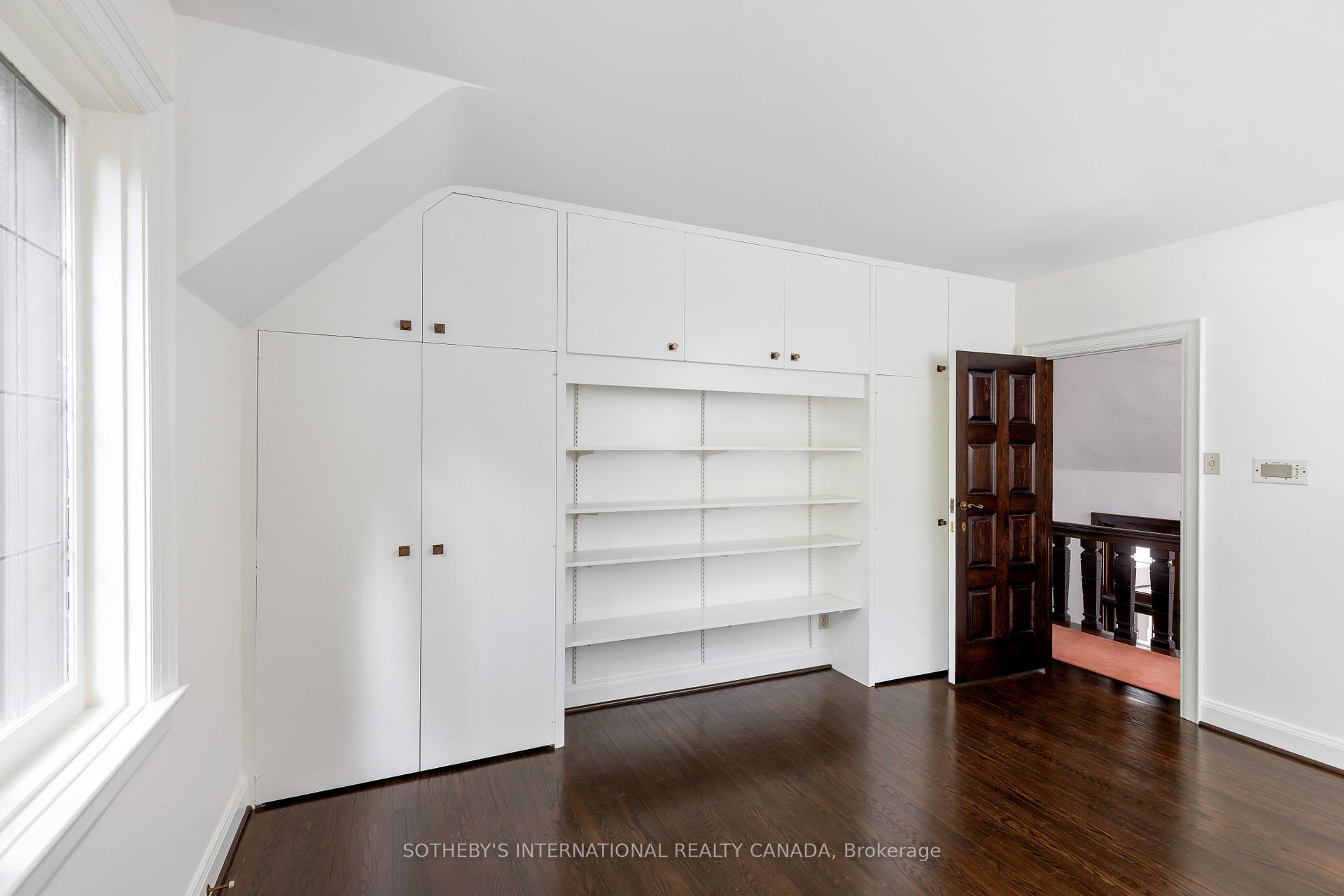 38 Edenbrook Hill