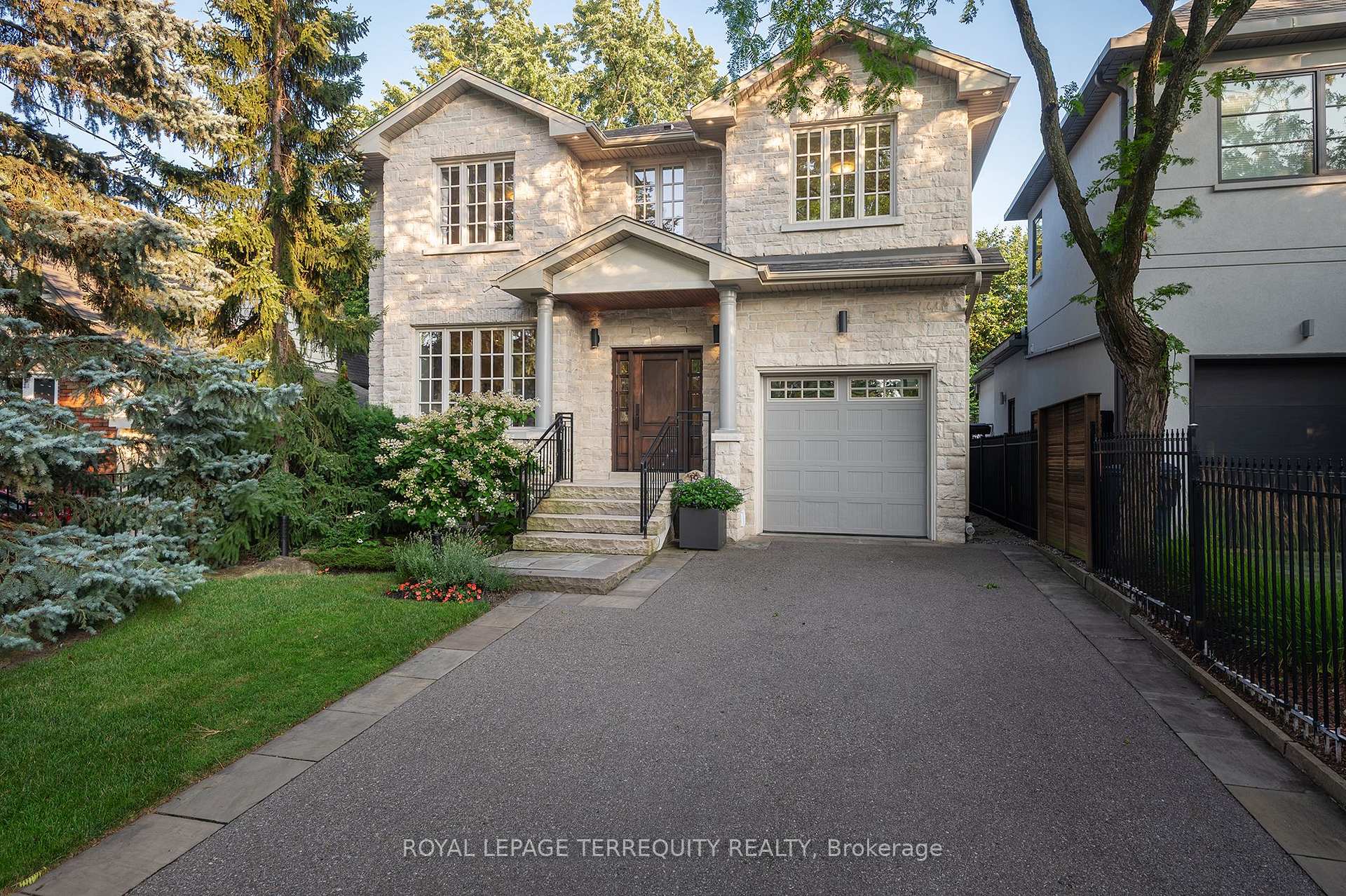 19 Bannon Avenue, Toronto