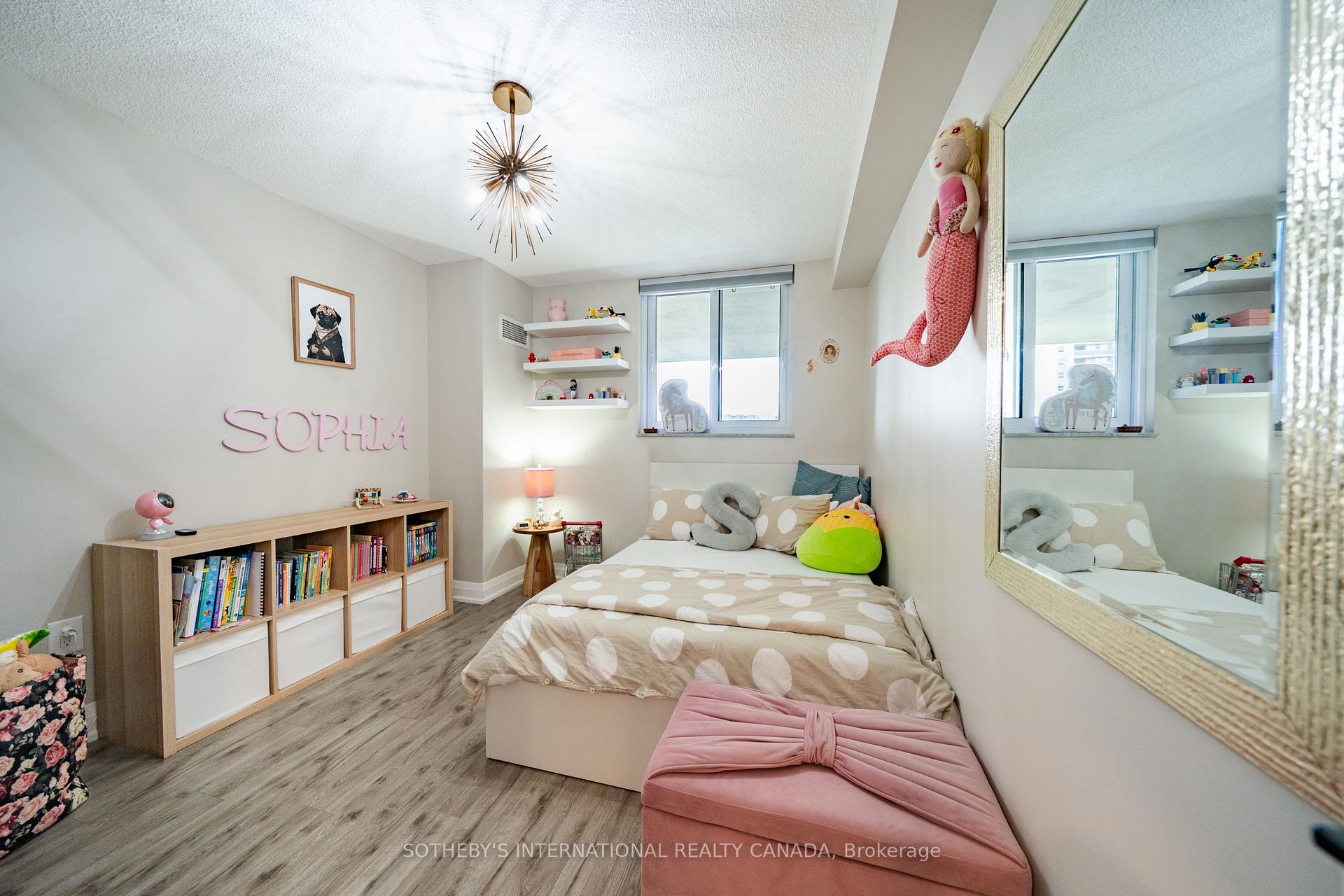 812 Burnhamthorpe Road 1110, Toronto Unit: 1110