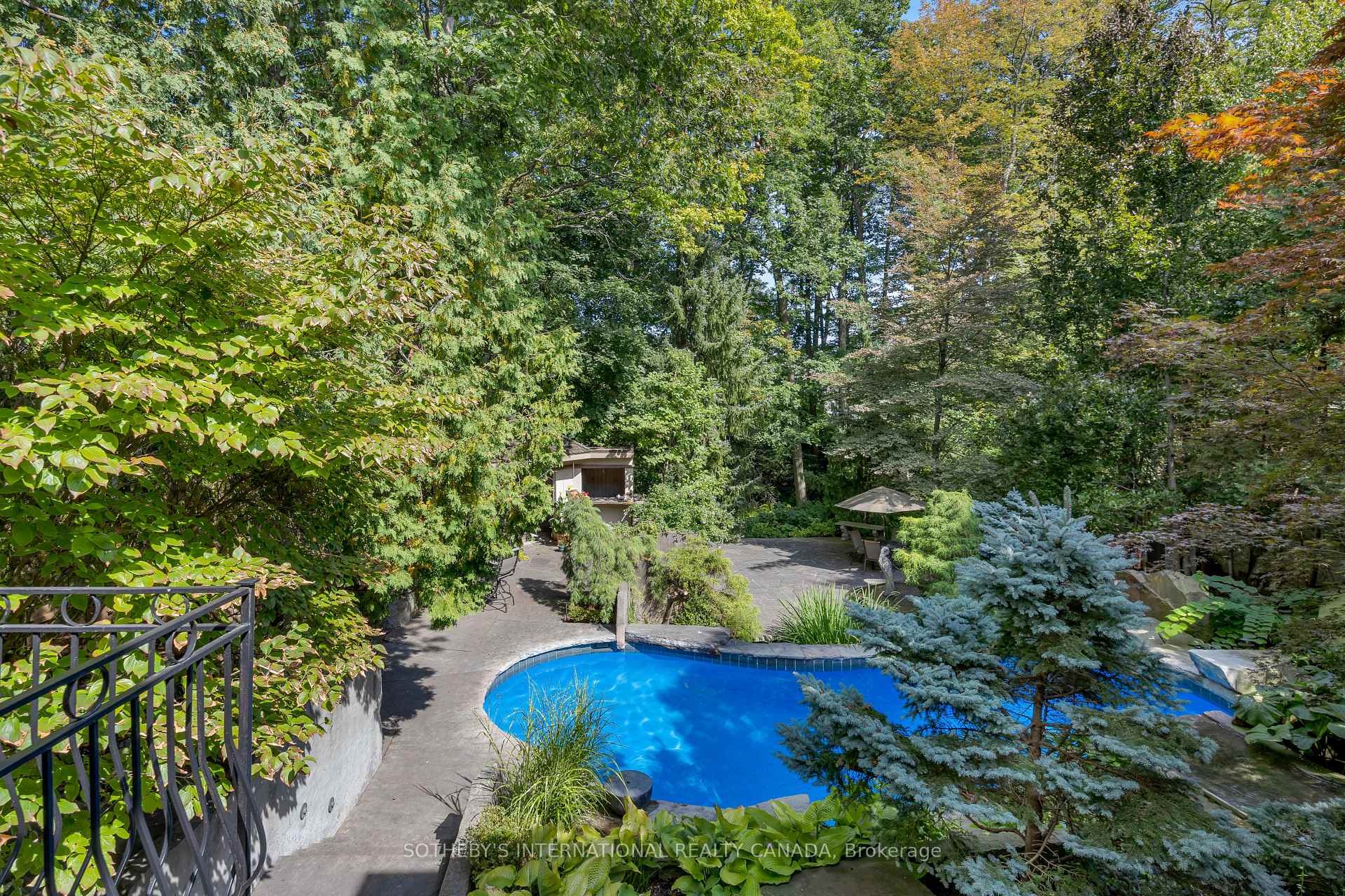 23 Edenbrook Hill, Toronto