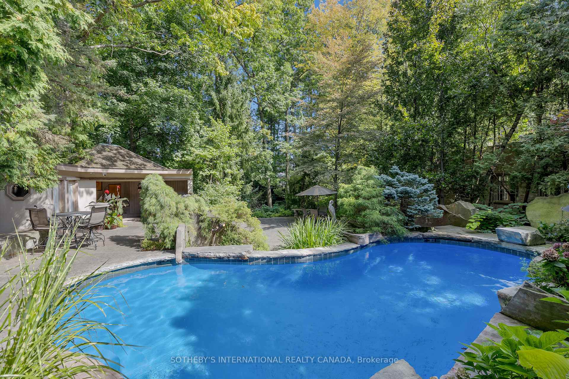23 Edenbrook Hill, Toronto