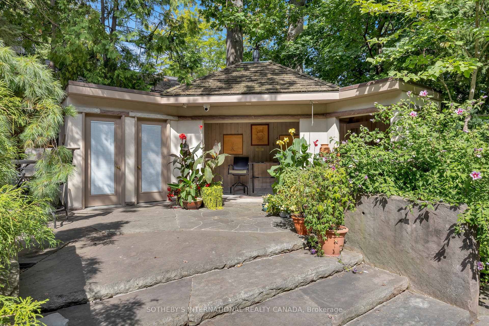 23 Edenbrook Hill, Toronto