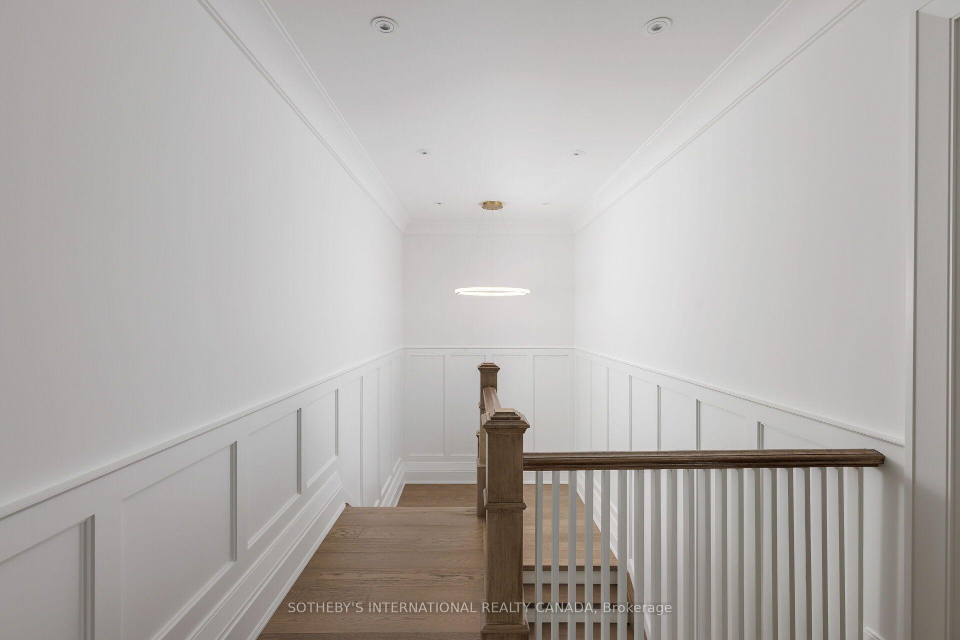 2B Fairway Road, Toronto