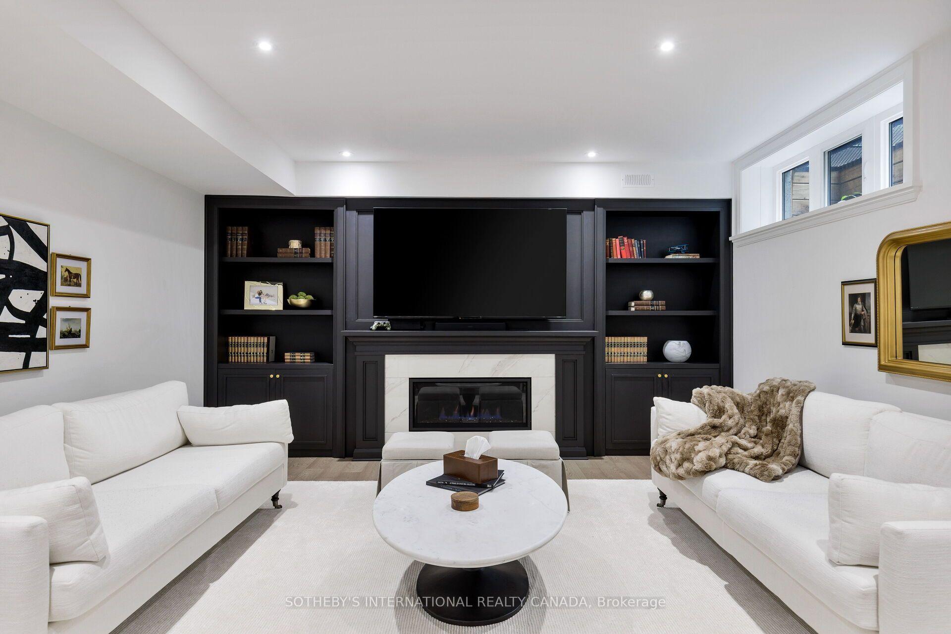 2B Fairway Road, Toronto