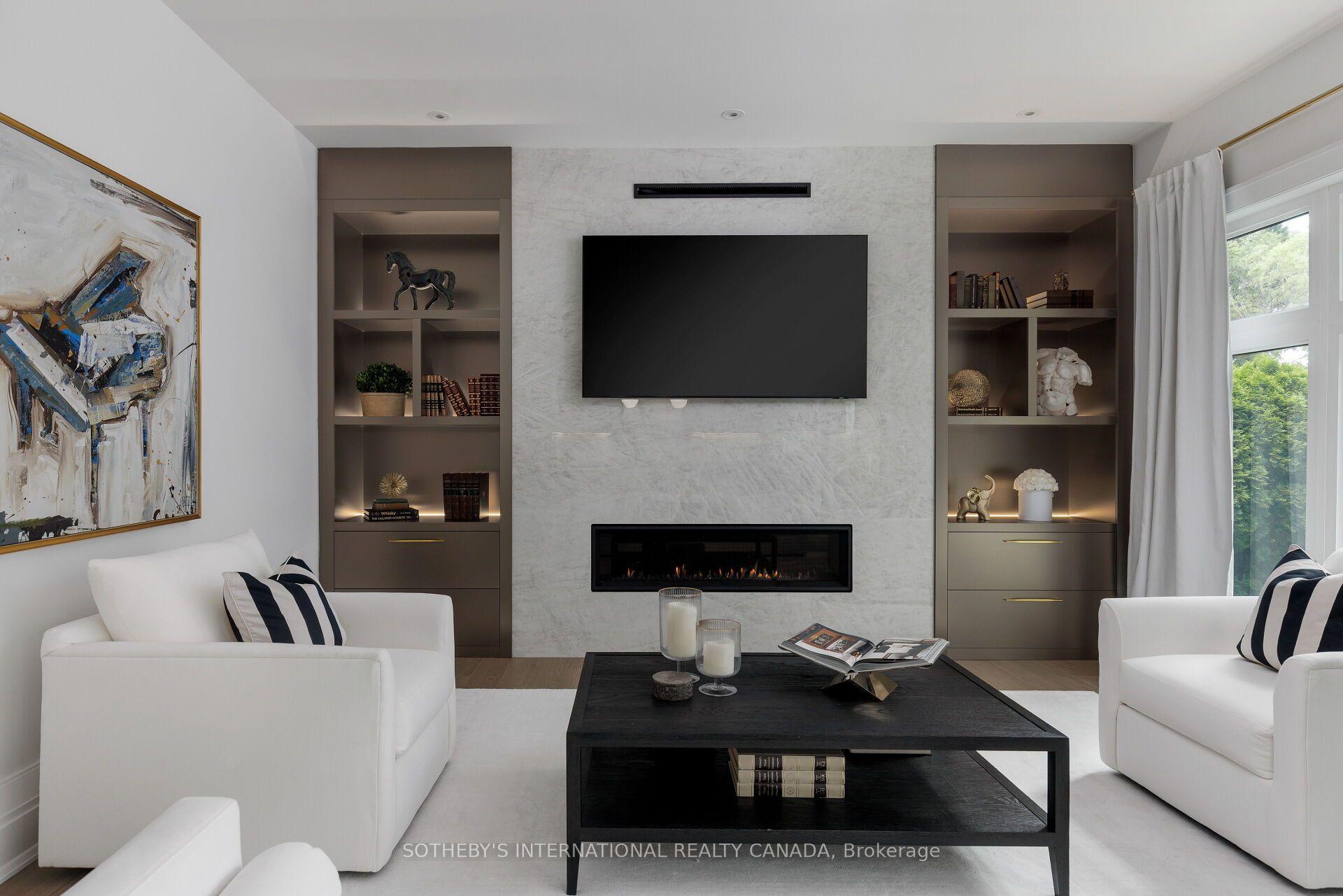 2B Fairway Road, Toronto